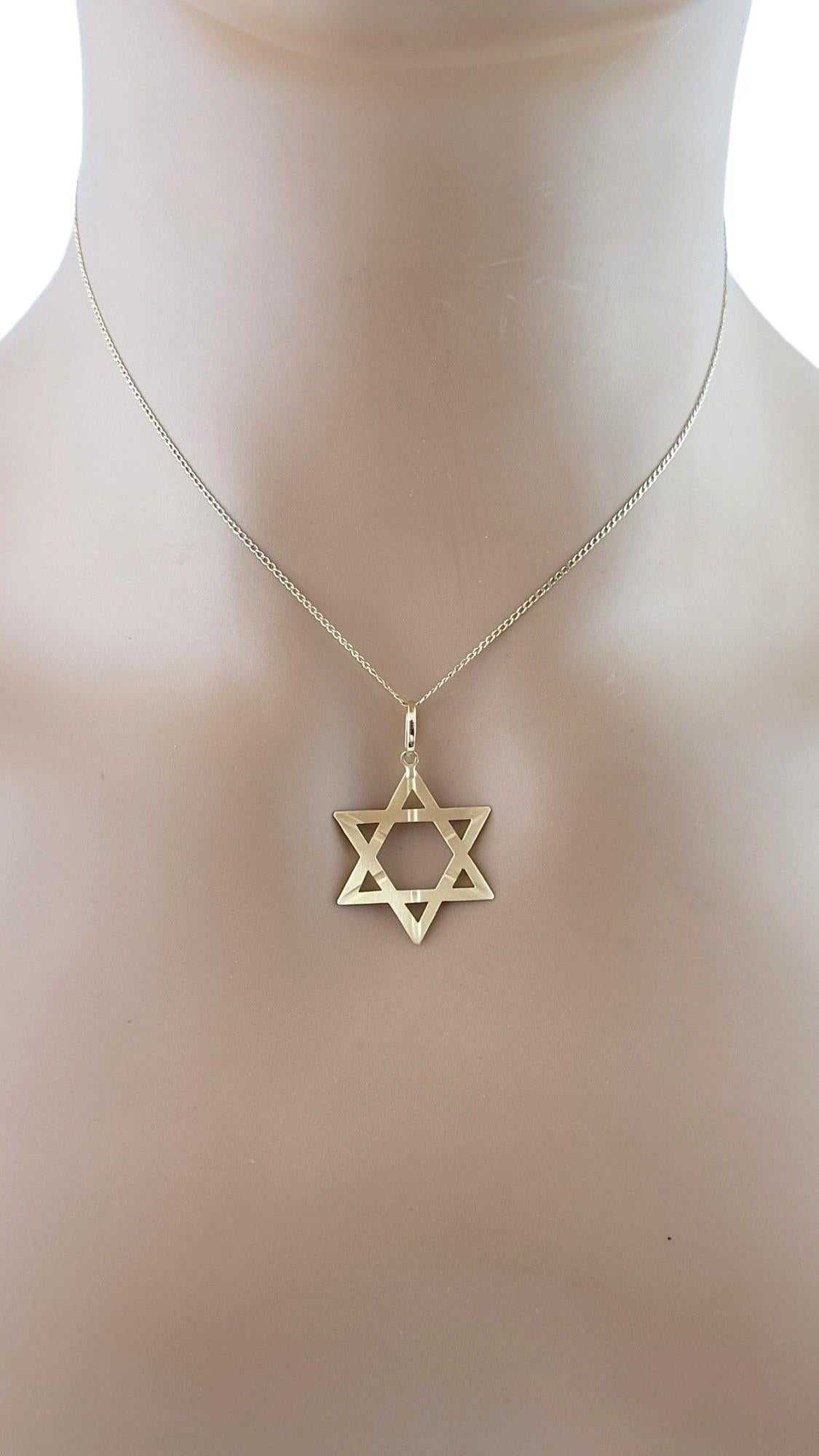 14K Yellow Gold Star of David Pendant #16201 For Sale 2