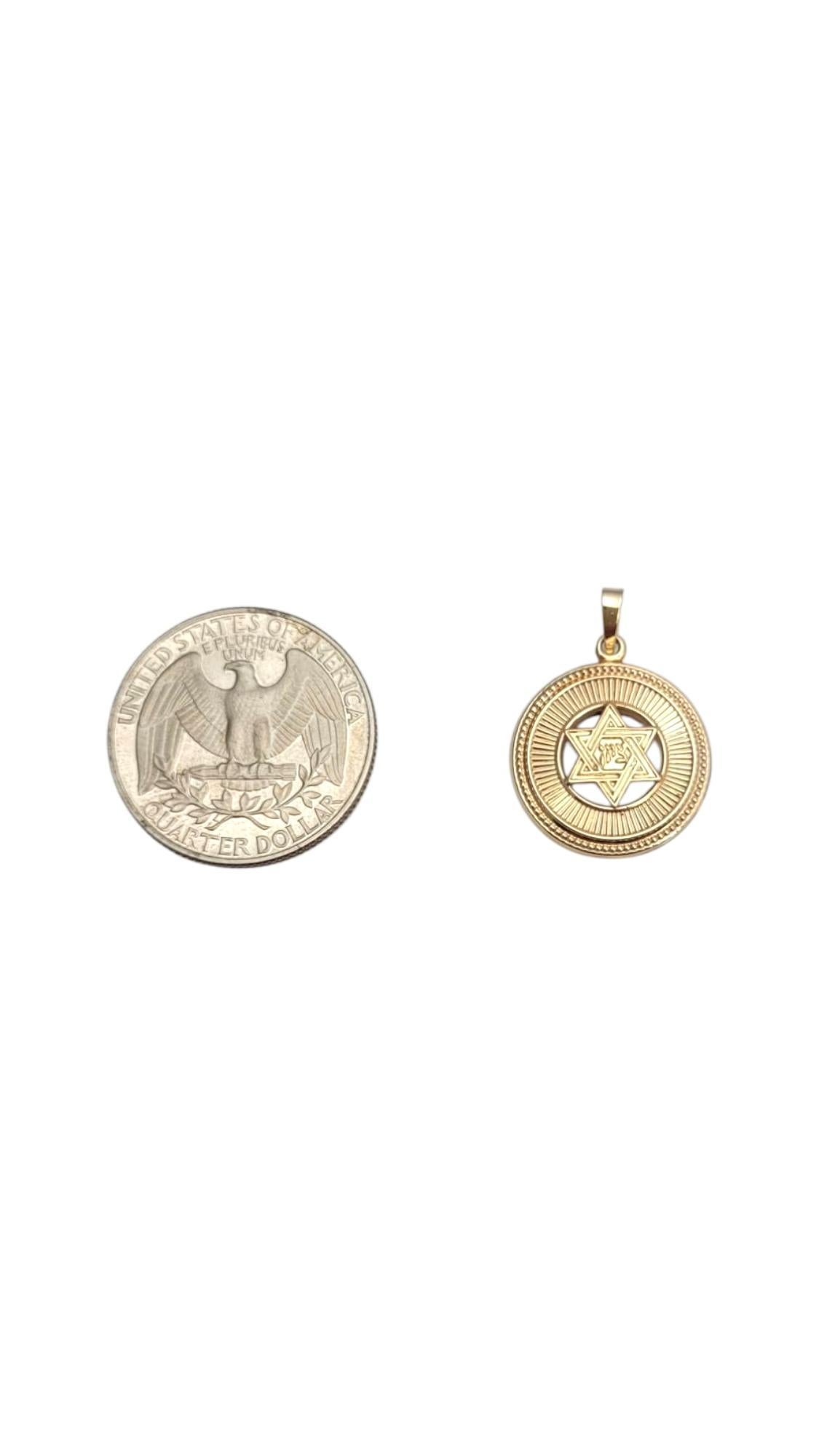 De las mujeres 14K Yellow Gold Star of David Pendant #21626 en venta