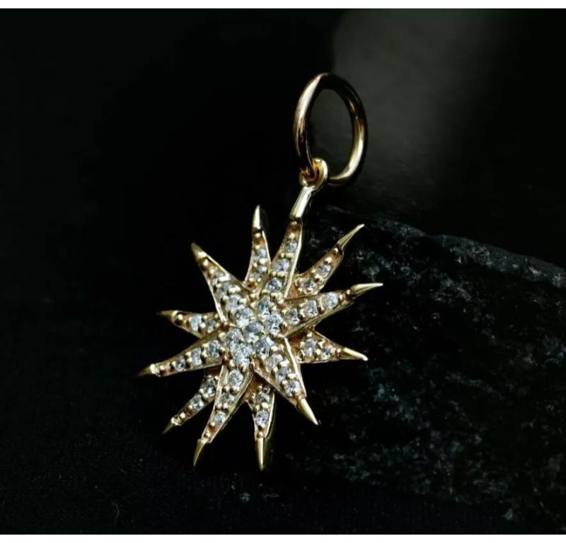 Genuine Diamond Starburst Pendant Necklace Unisex in 14k Yellow Gold In New Condition For Sale In Chicago, IL