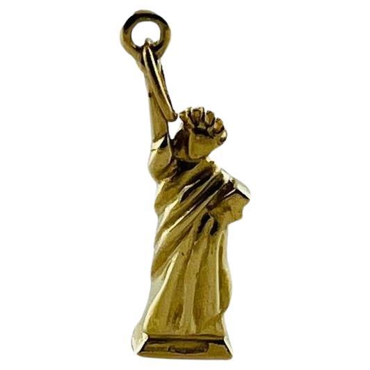 14K Yellow Gold Statue of Liberty Charm Pendant #15553 For Sale