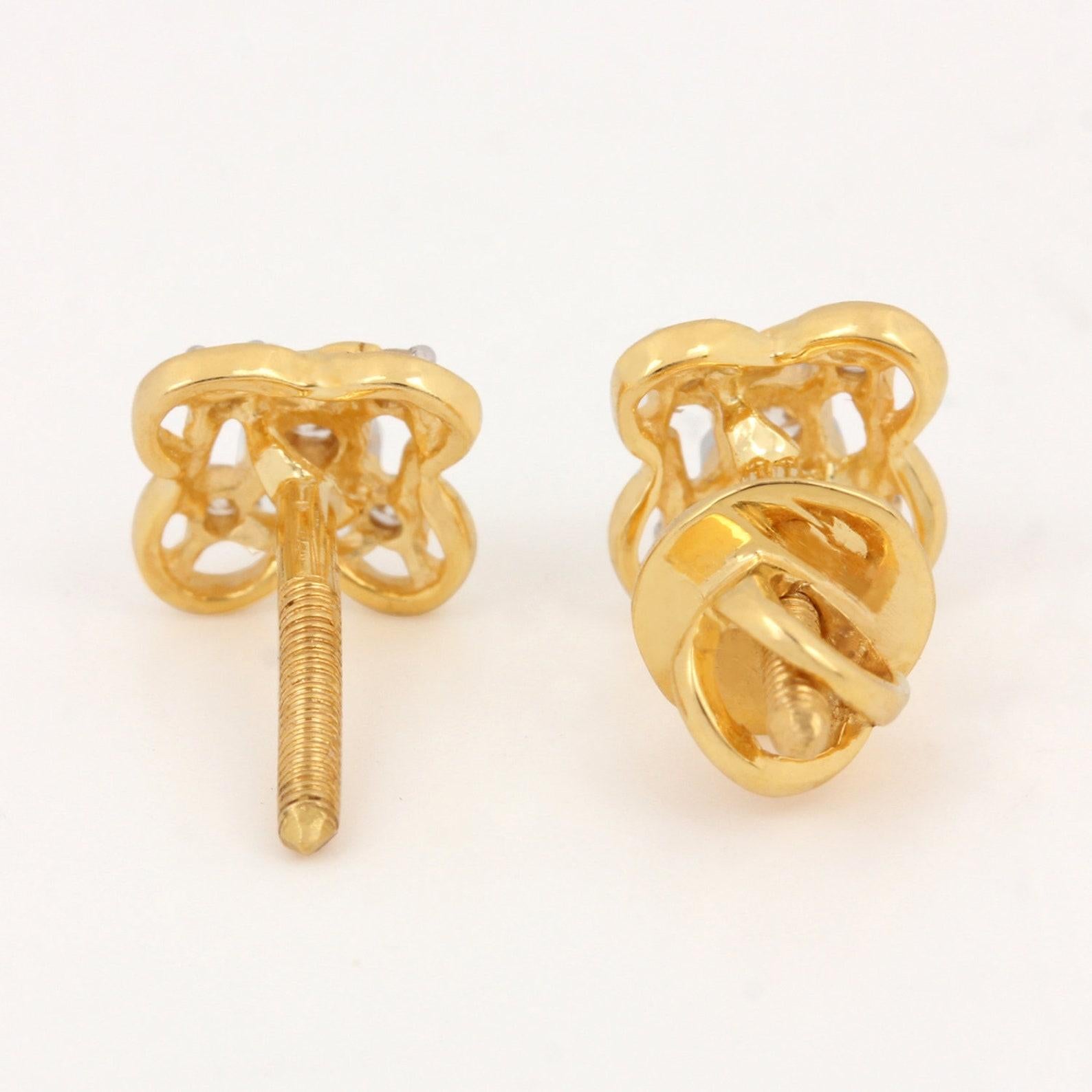 14k Yellow Gold Stud Earrings Natural Pave Diamond Studs Unique Anniversary Gift In New Condition For Sale In Chicago, IL