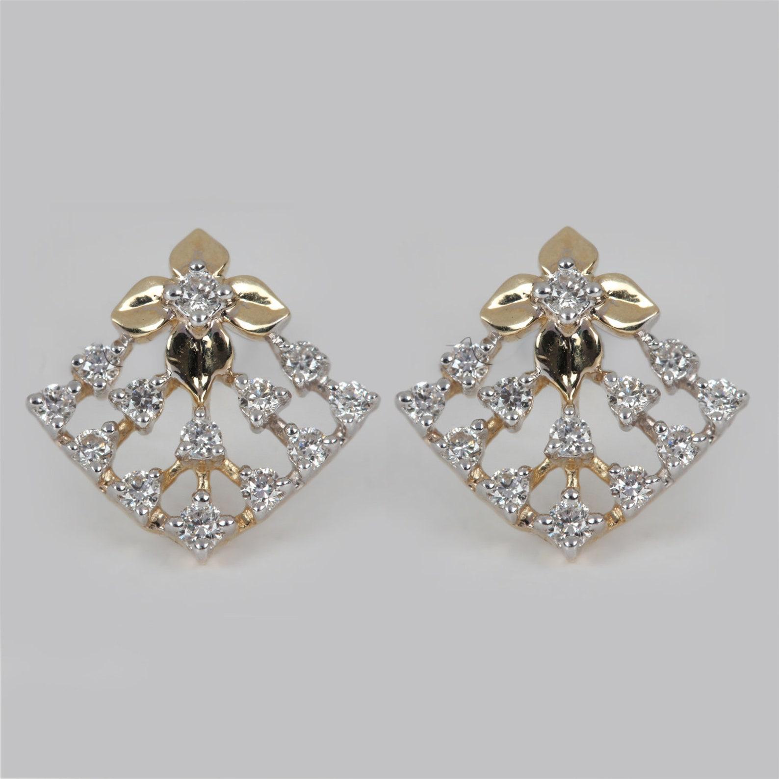Boucle d'oreille en or jaune 14k avec diamant naturel Boucles d'oreilles magnifiques Cadeau pour les femmes. Neuf - En vente à Chicago, IL