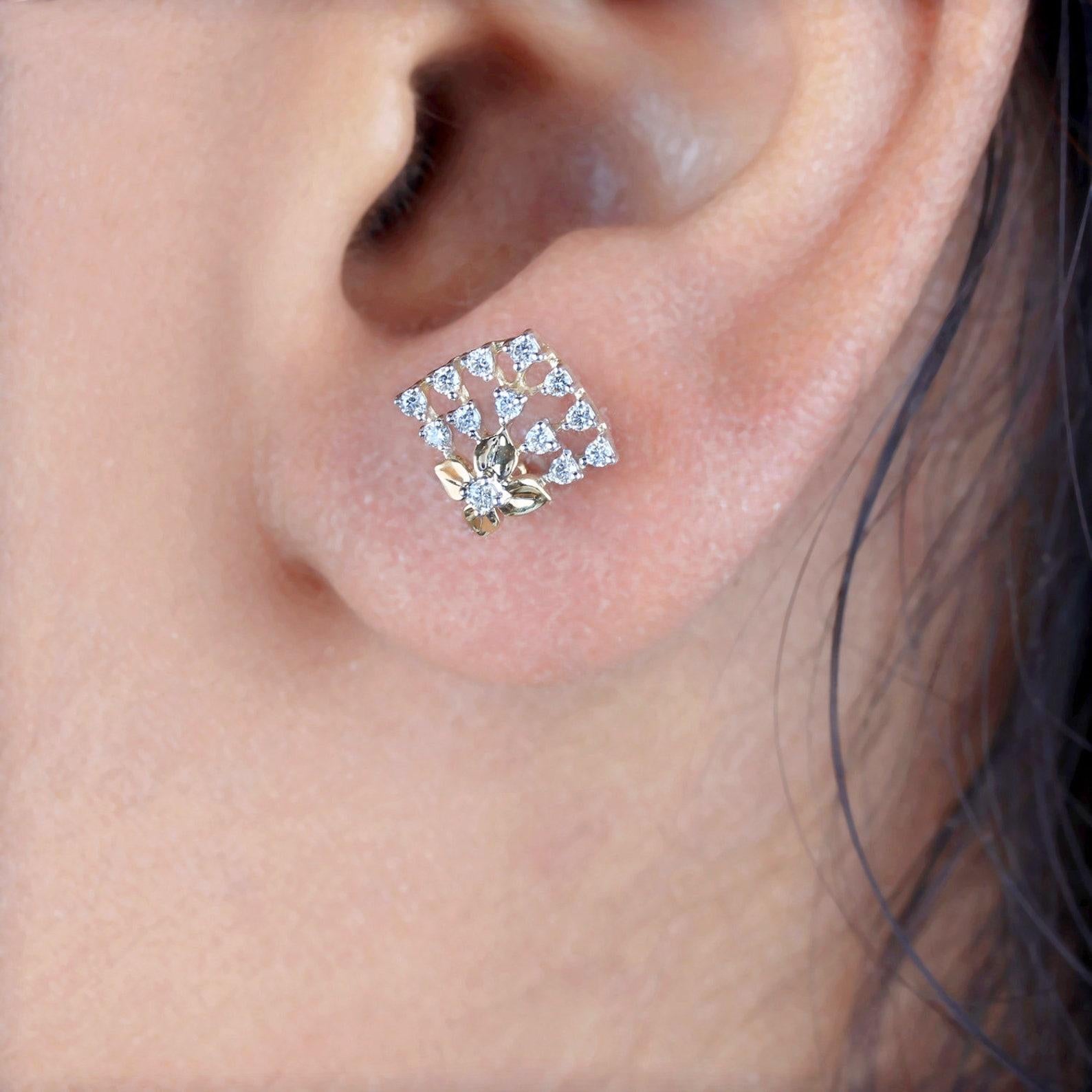 Boucle d'oreille en or jaune 14k avec diamant naturel Boucles d'oreilles magnifiques Cadeau pour les femmes. en vente 1