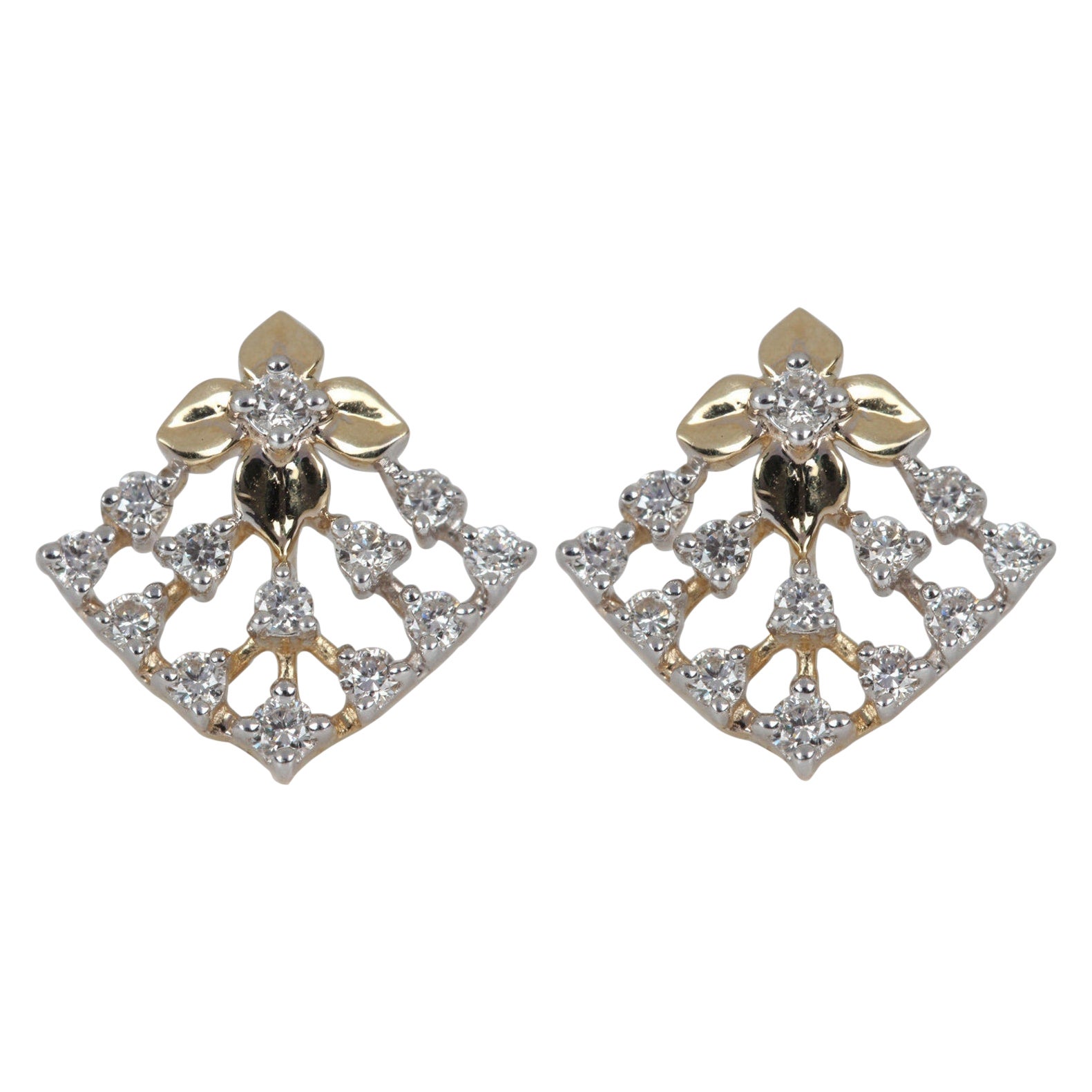 Boucle d'oreille en or jaune 14k avec diamant naturel Boucles d'oreilles magnifiques Cadeau pour les femmes.