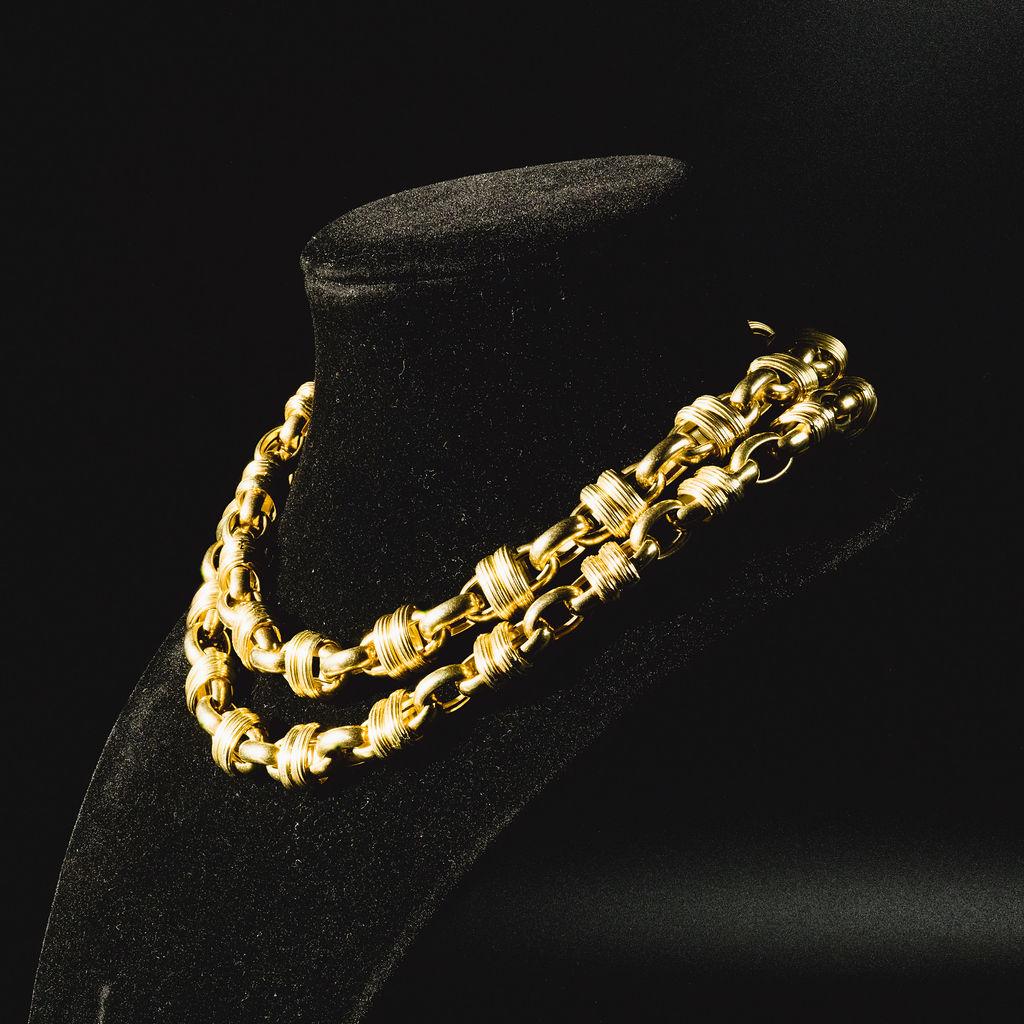 Collier long en or jaune 14k à maillons italiens substantiels Bon état - En vente à Bernardsville, NJ