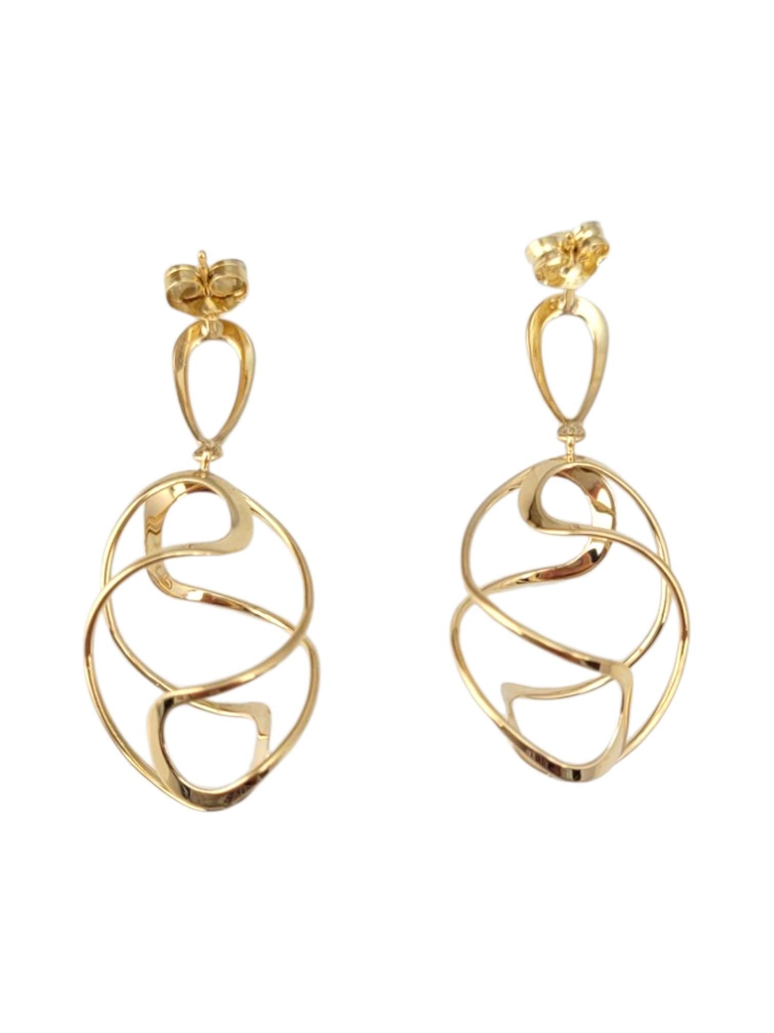 14K Yellow Gold Swirl Dangle Earrings #21727 im Zustand „Gut“ im Angebot in Washington Depot, CT