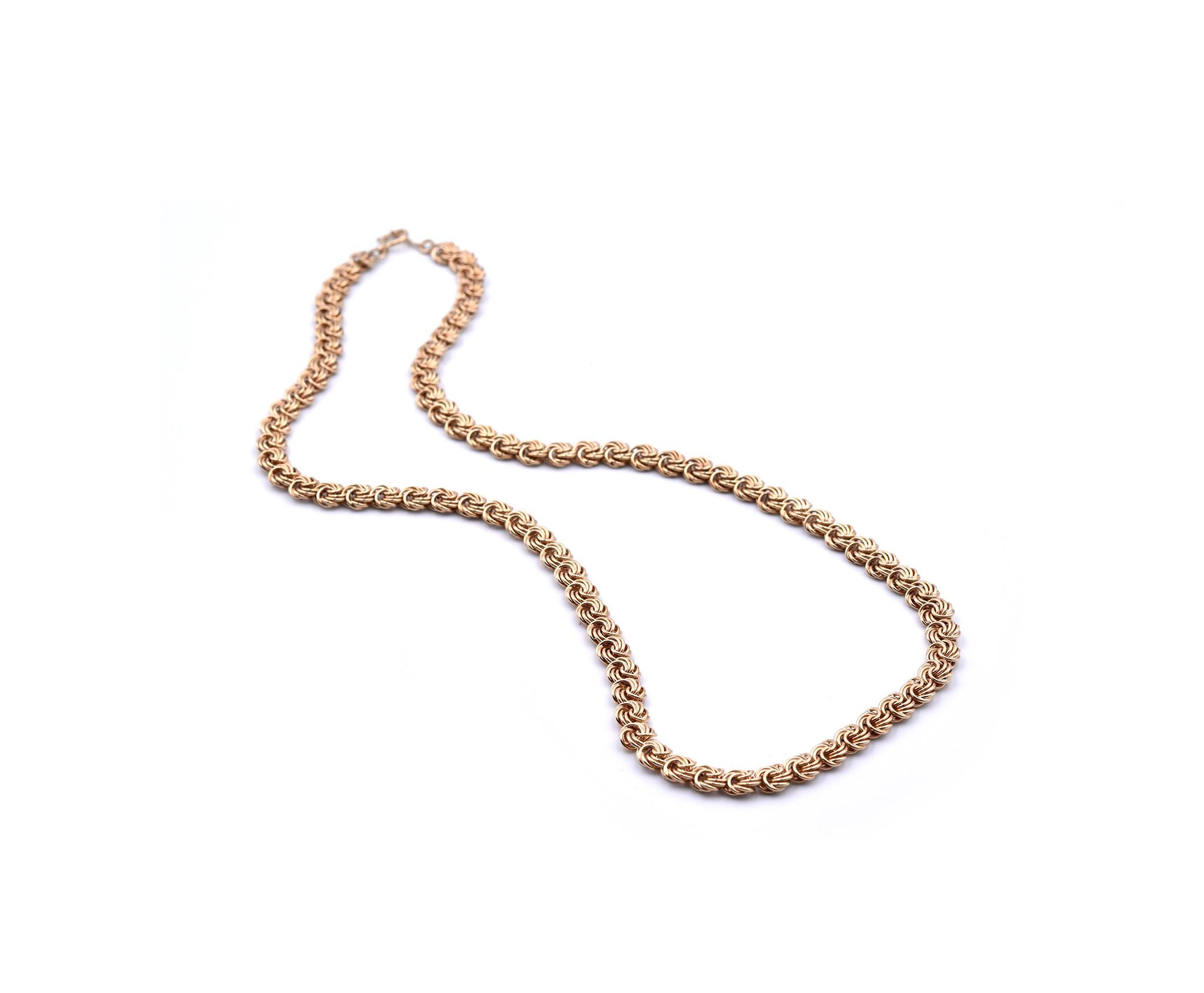 14 Karat Yellow Gold Swirl Link Necklace In Excellent Condition In Scottsdale, AZ