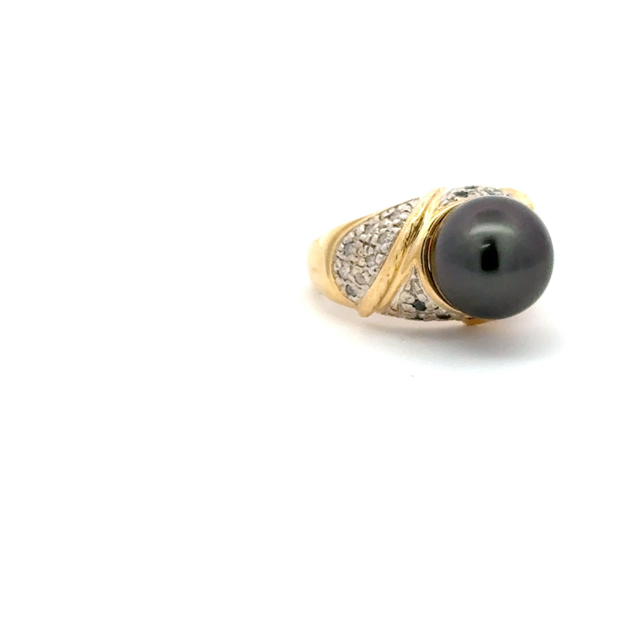 Donna 14K Yellow Gold Tahitian Pearl and Diamond Statement Ring in vendita