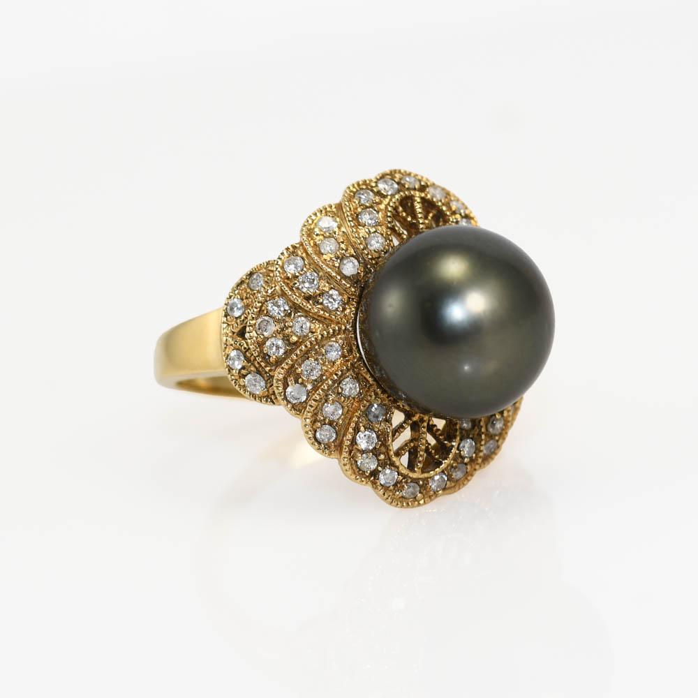 14k Yellow Gold Tahitian Pearl & Diamond Ring  For Sale 2
