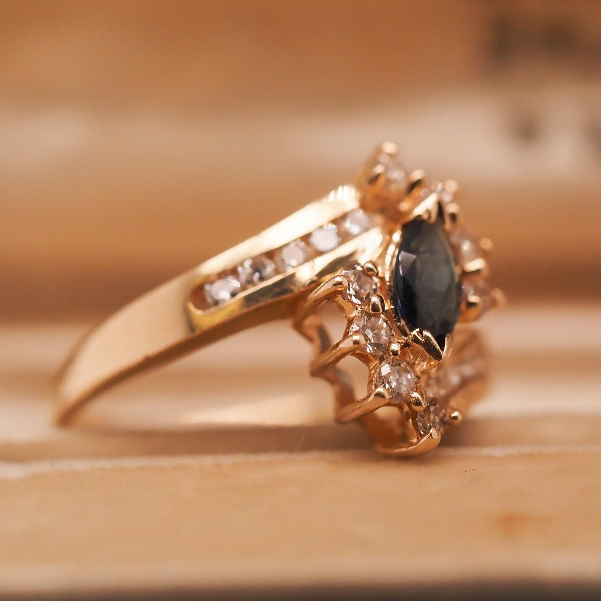 14K Yellow Gold Tanzanite and Diamond Cocktail Ring For Sale 1