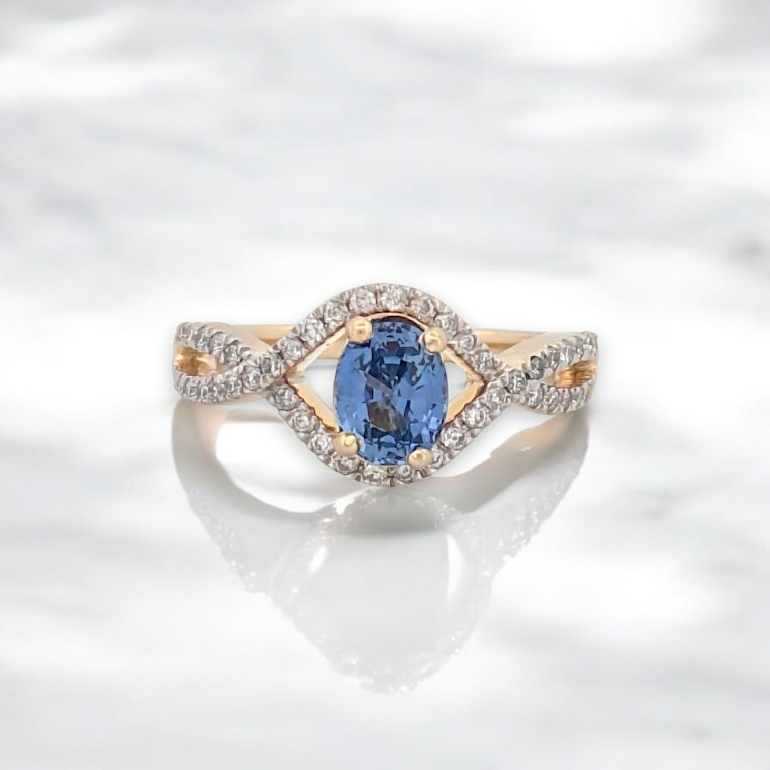 Isla  14K Yellow Gold Tanzanite & Diamond Wedding Set  .70 CT Oval Tanzanite In New Condition For Sale In Greeneville, TN