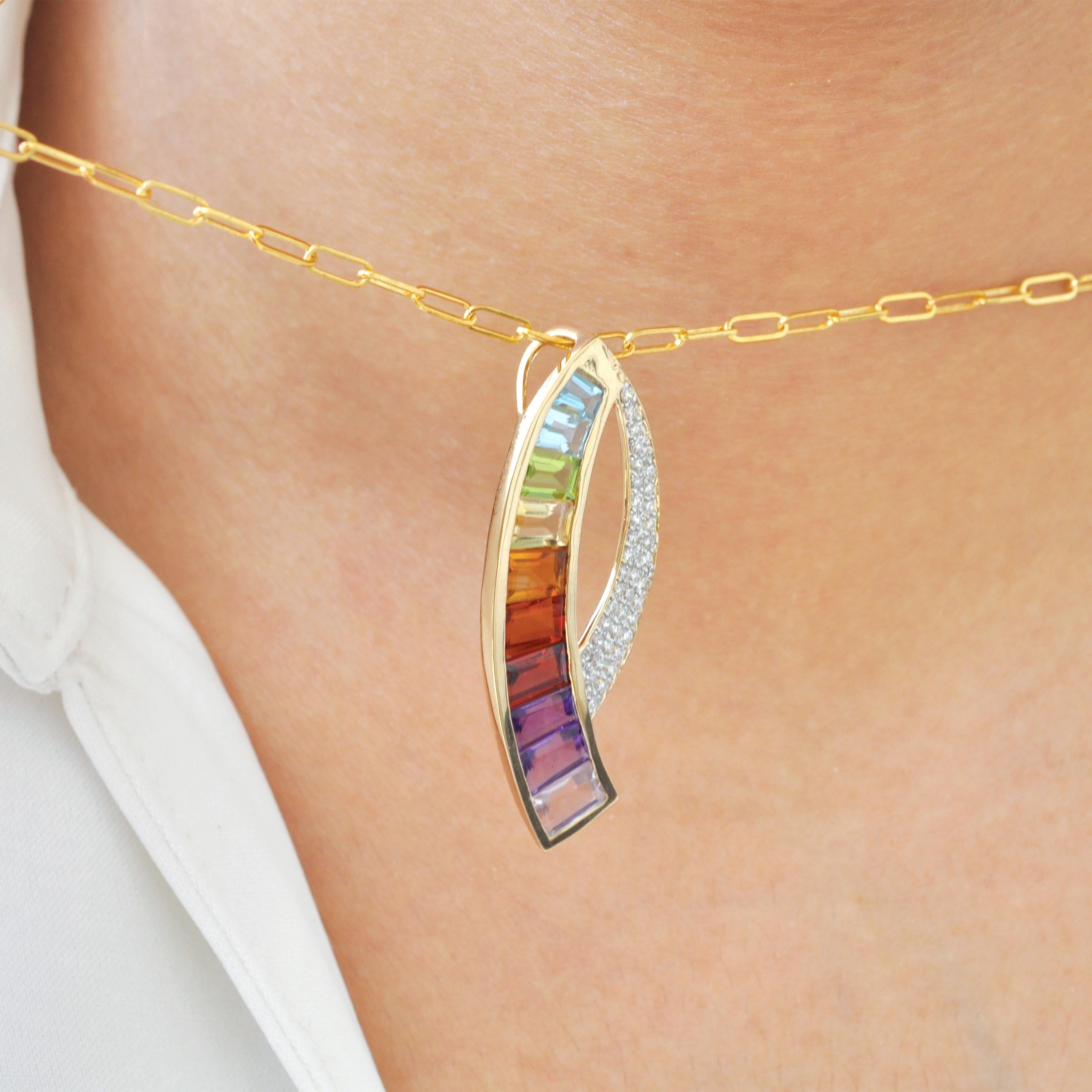 Ciondolo a forma di cono in oro giallo 14K con gemme arcobaleno e diamanti, con una curva moderna. in vendita 6