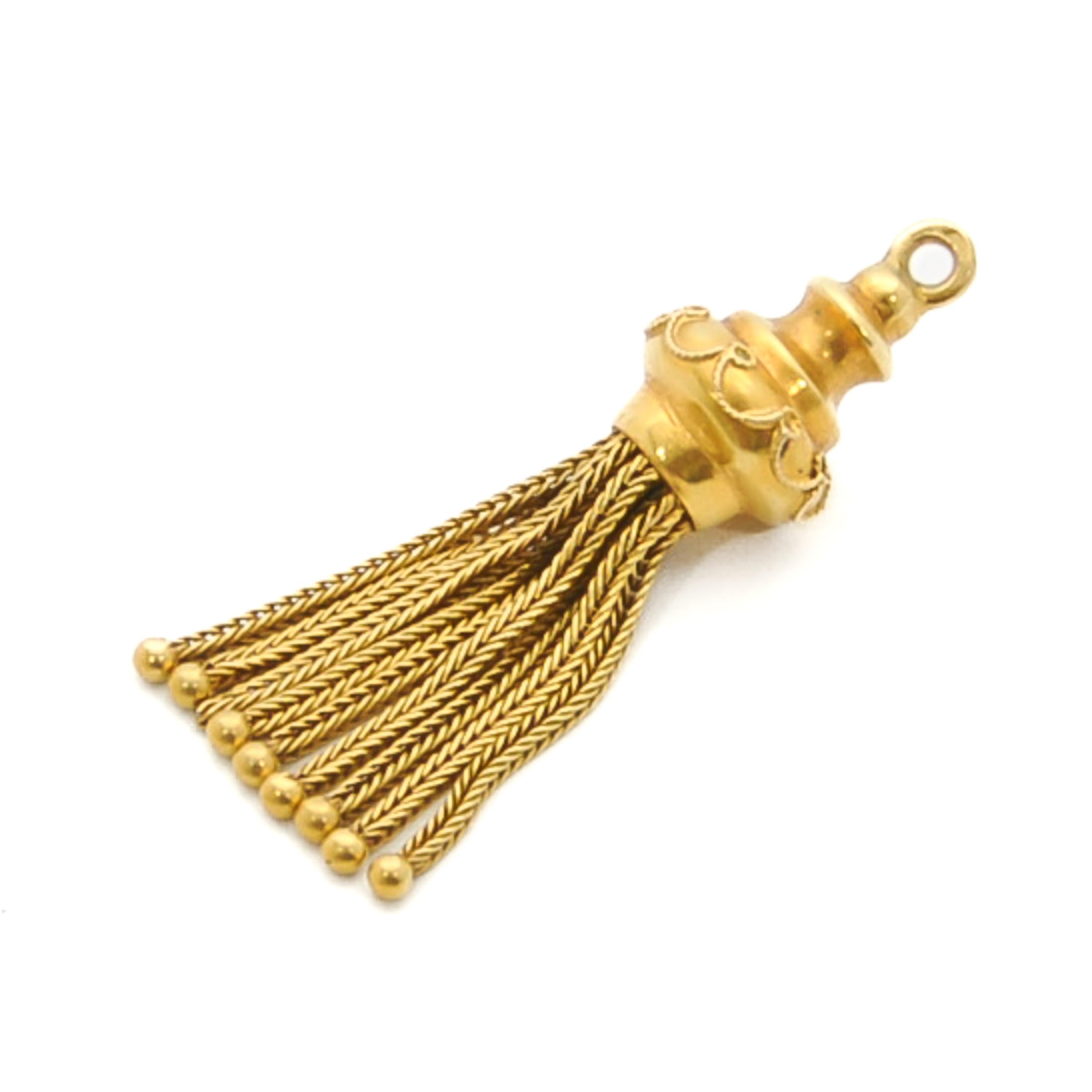 Victorian 14 Karat Yellow Gold Foxtail Tassel Pendant In Good Condition In Rotterdam, NL