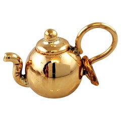 Vintage 14K Yellow Gold Tea Pot Charm
