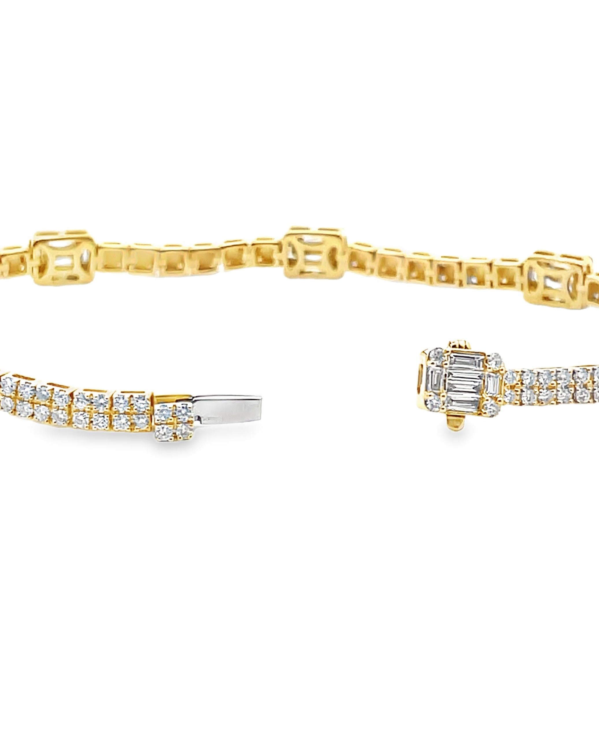 Pulsera de Tenis de Oro Amarillo de 14 K 1,19 qt Baguette y 2,15 qt Diamante Redondo en Nuevo estado para la venta en Old Tappan, NJ