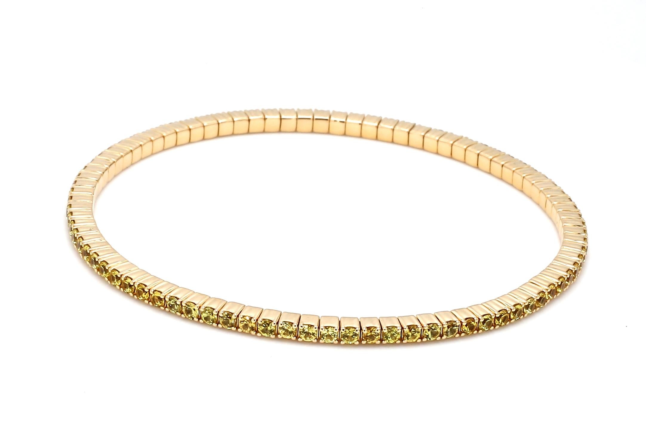Taille ronde Bracelet de tennis en or jaune 14K serti d'un saphir jaune naturel en vente
