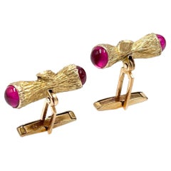 14K Yellow Gold Textured Branch Cufflinks with Bezel Set Red Cabochon Stones