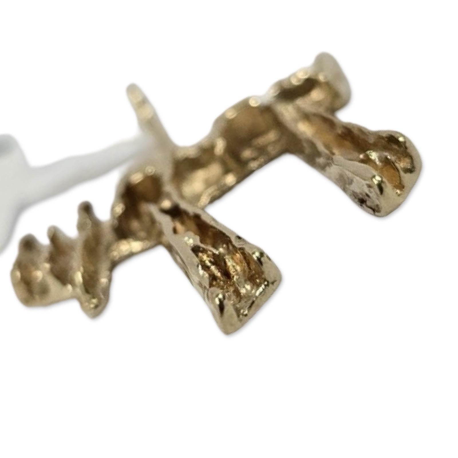 14K Gelbgold Texturierter Chai-Anhänger - 1 Zoll im Angebot 1