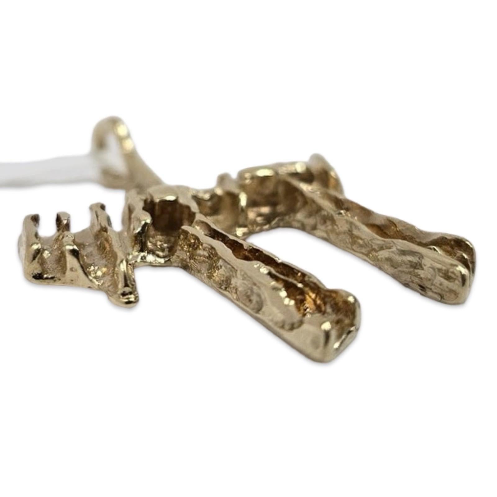 14K Gelbgold Texturierter Chai-Anhänger - 1 Zoll im Angebot 2