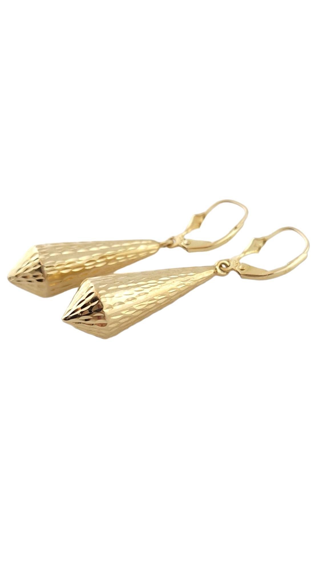 14K Yellow Gold Textured Dangle Earrings #16183 In Good Condition For Sale In Washington Depot, CT