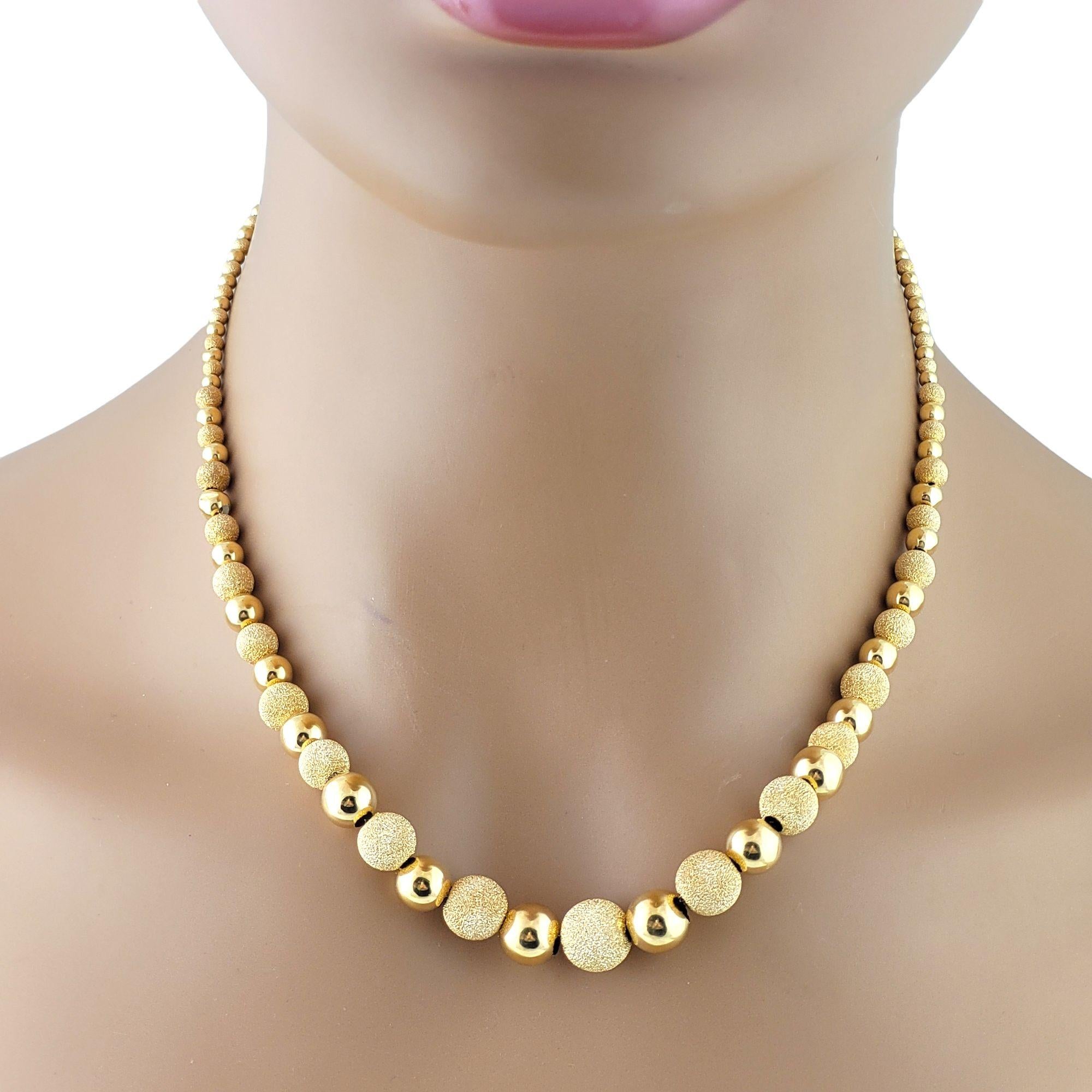 14K Yellow Gold Textured Graduated Ball Bead Necklace In Good Condition For Sale In Washington Depot, CT