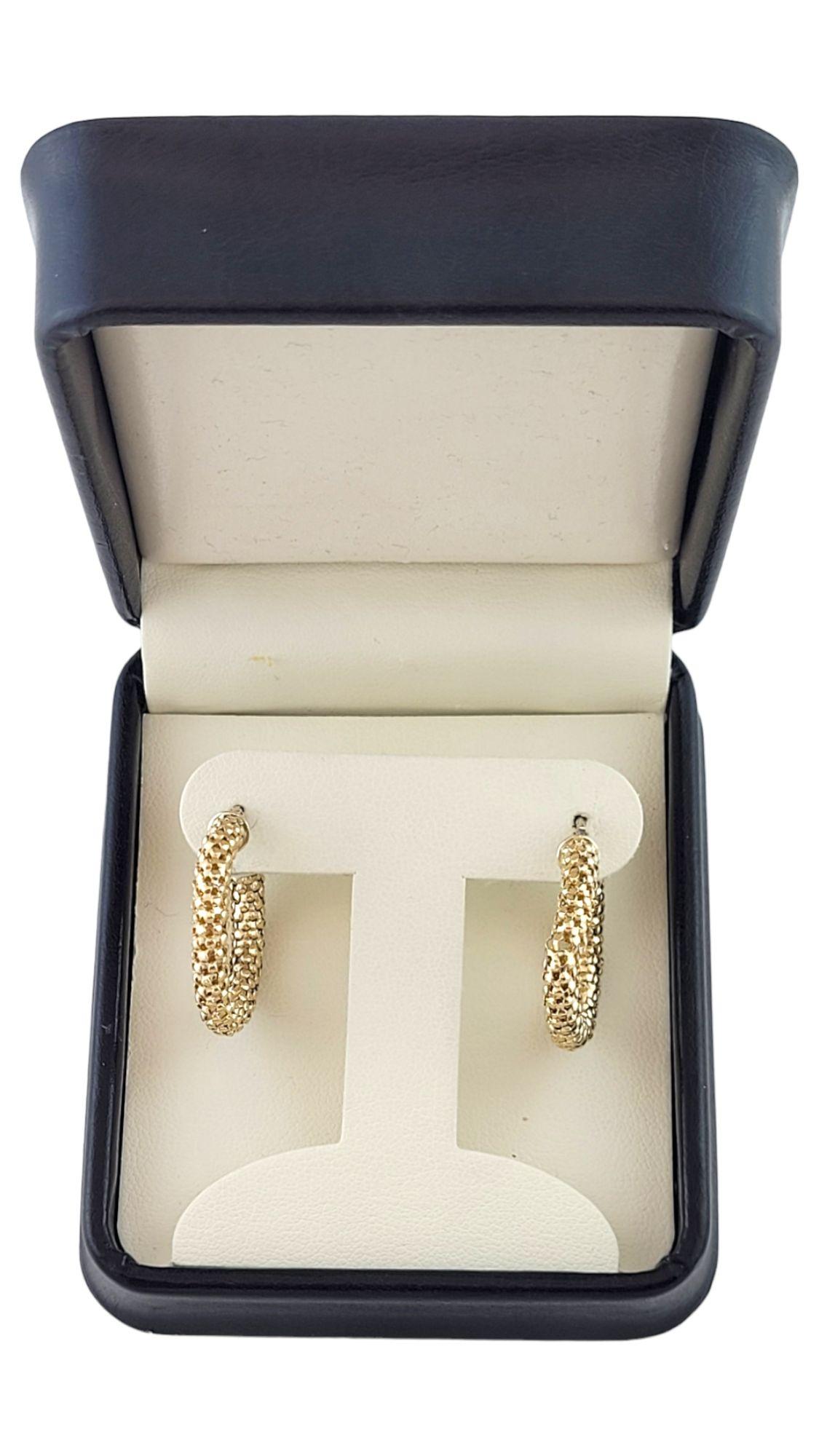 14K Yellow Gold Textured Hoop Earrings #14441 For Sale 2