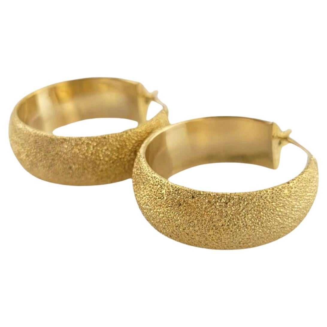14K Yellow Gold Textured Sparkly Hoop Earrings #17378 For Sale