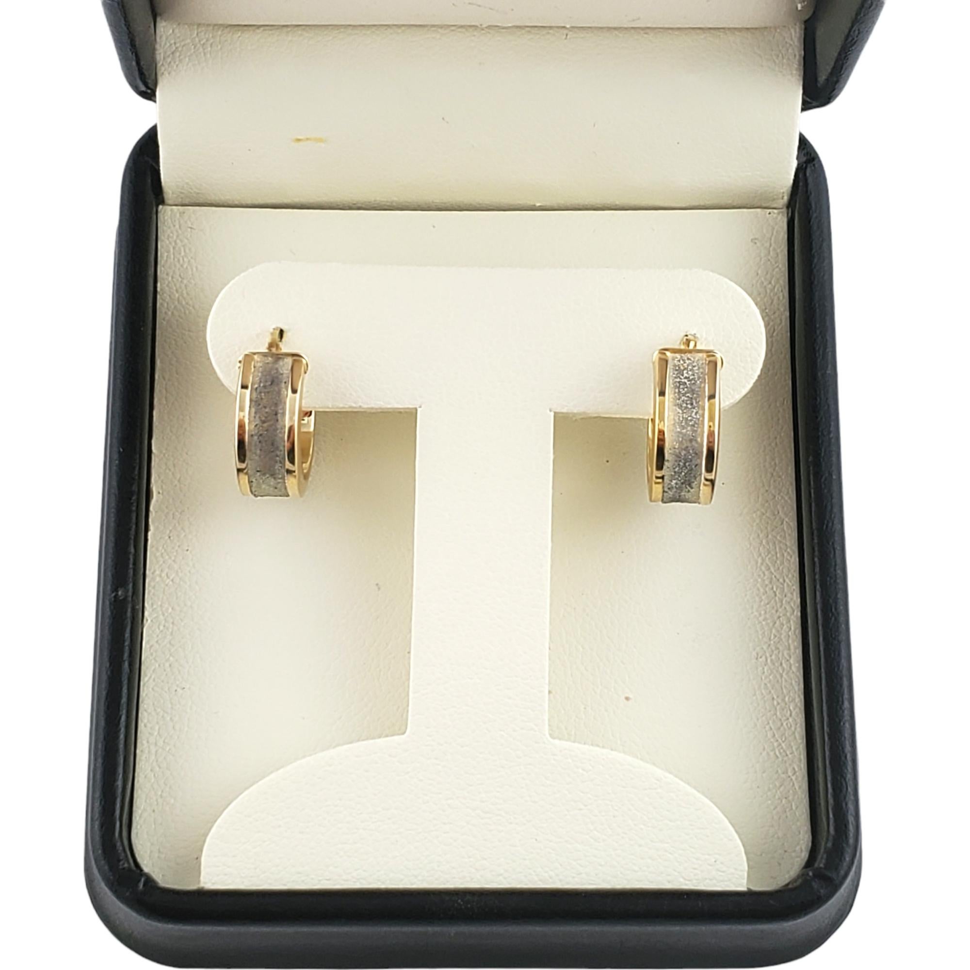 14K Yellow Gold Textures Sparkly Hoop Earrings #12380 For Sale 3