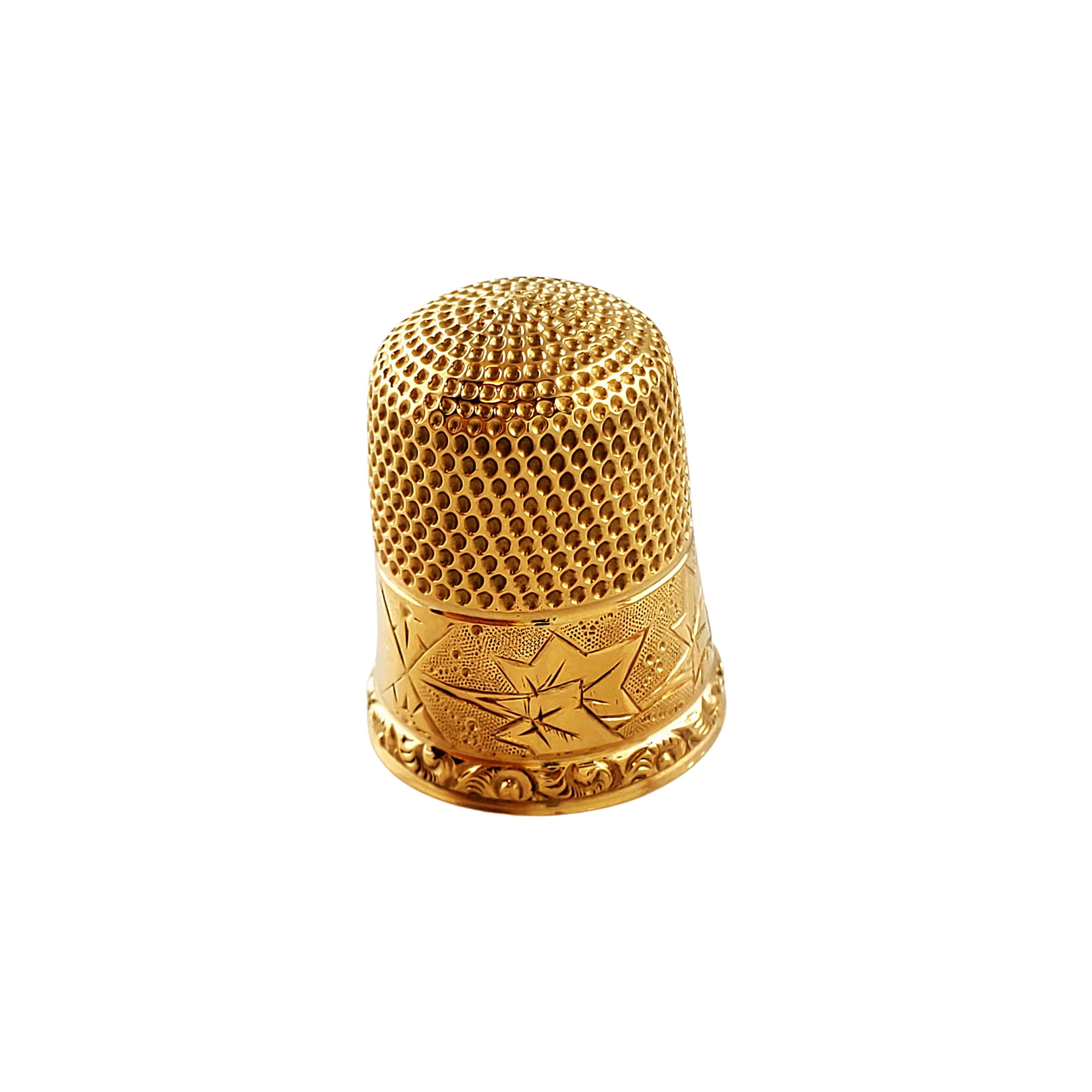 14K Yellow Gold Thimble Charm

This beautiful charm can be the perfect gift for the creative soul.

14k yellow gold 3D thimble charm with a beautiful foliage design at the base.

Size: 15mm x 19mm

Weight: 2.0dwt/ 3.2gr.

Hallmark: Acid tested for