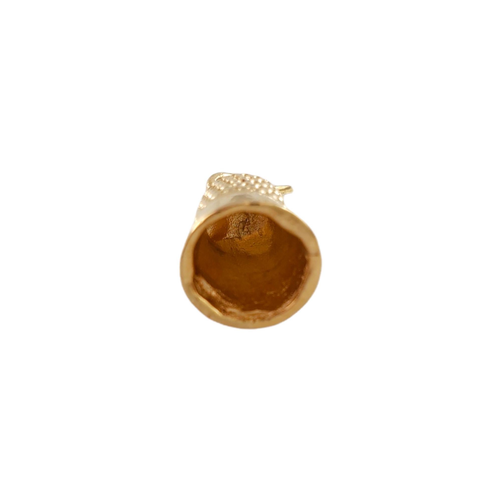 14K Yellow Gold Thimble Charm In Good Condition In Washington Depot, CT
