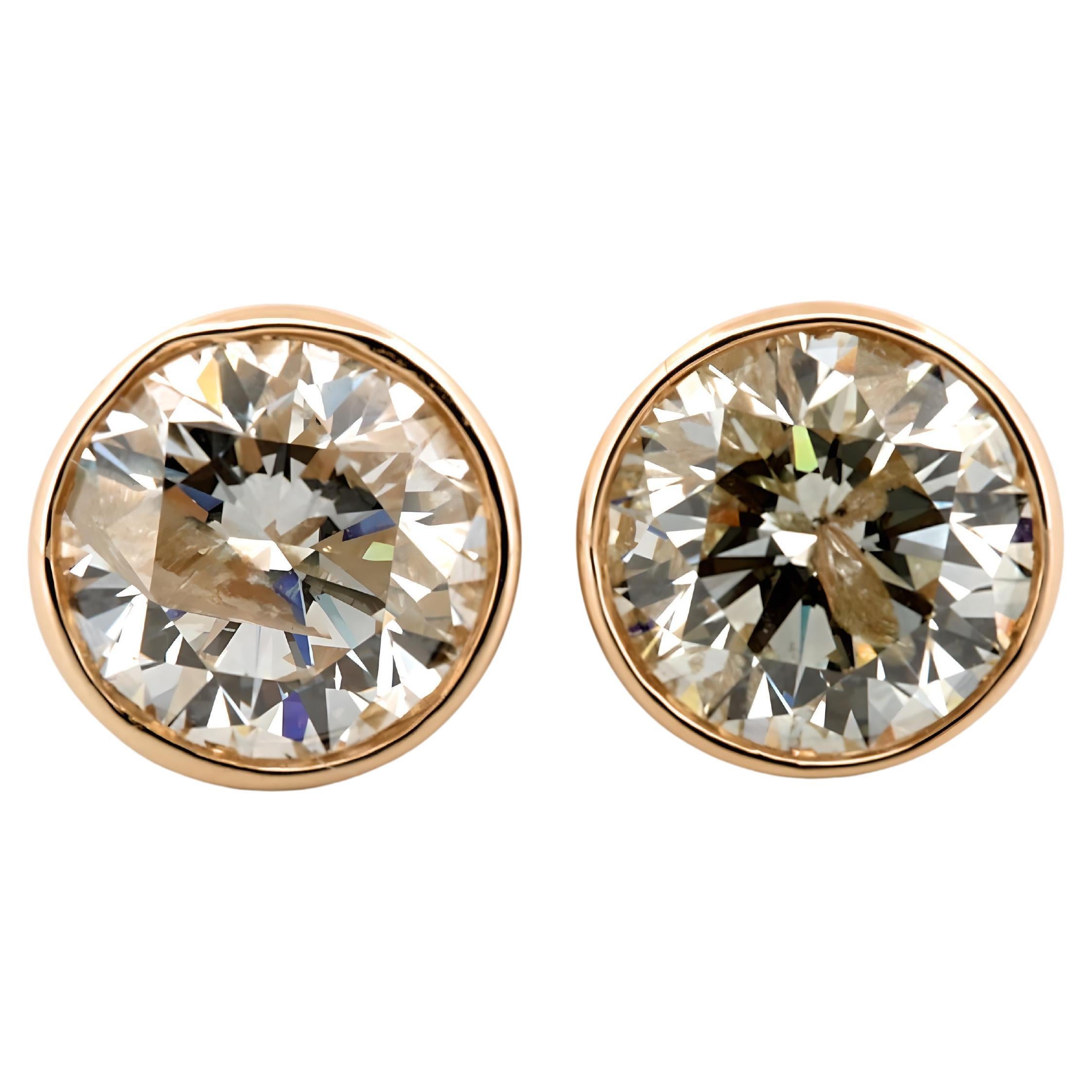 Pendientes de diamantes con bisel fino de oro amarillo de 14 quilates 0,84 ct