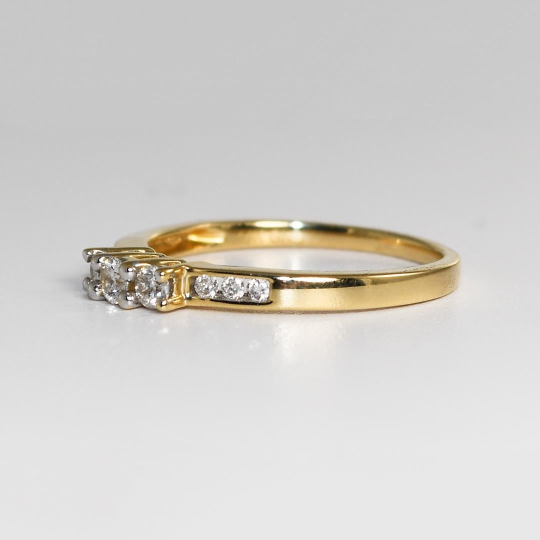 14K Yellow Gold Three-Stone Diamond Engagement Ring 0.30ct For Sale 1