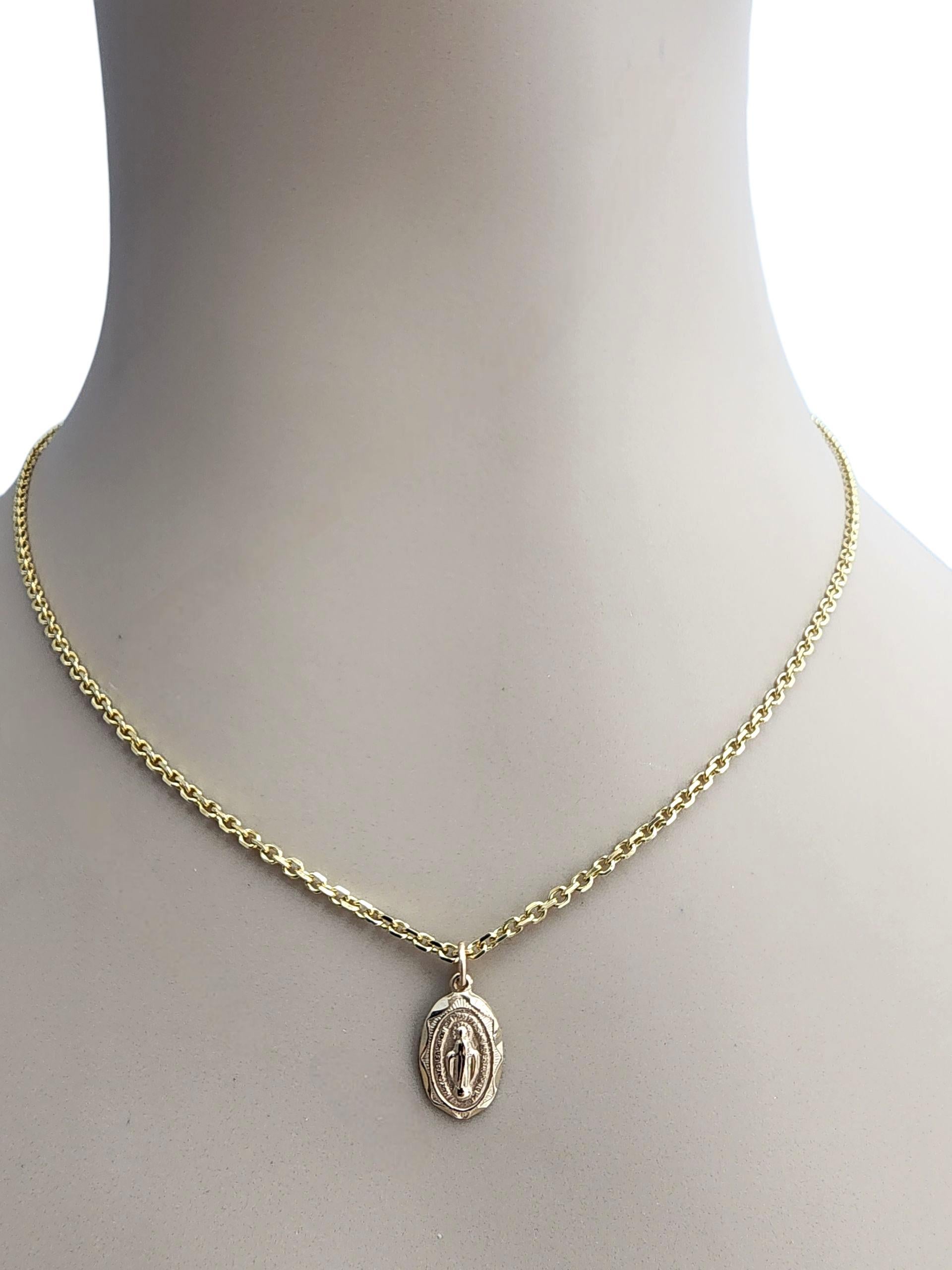 14K Yellow Gold Tiny Miraculous Medal Charm #22830 For Sale 4