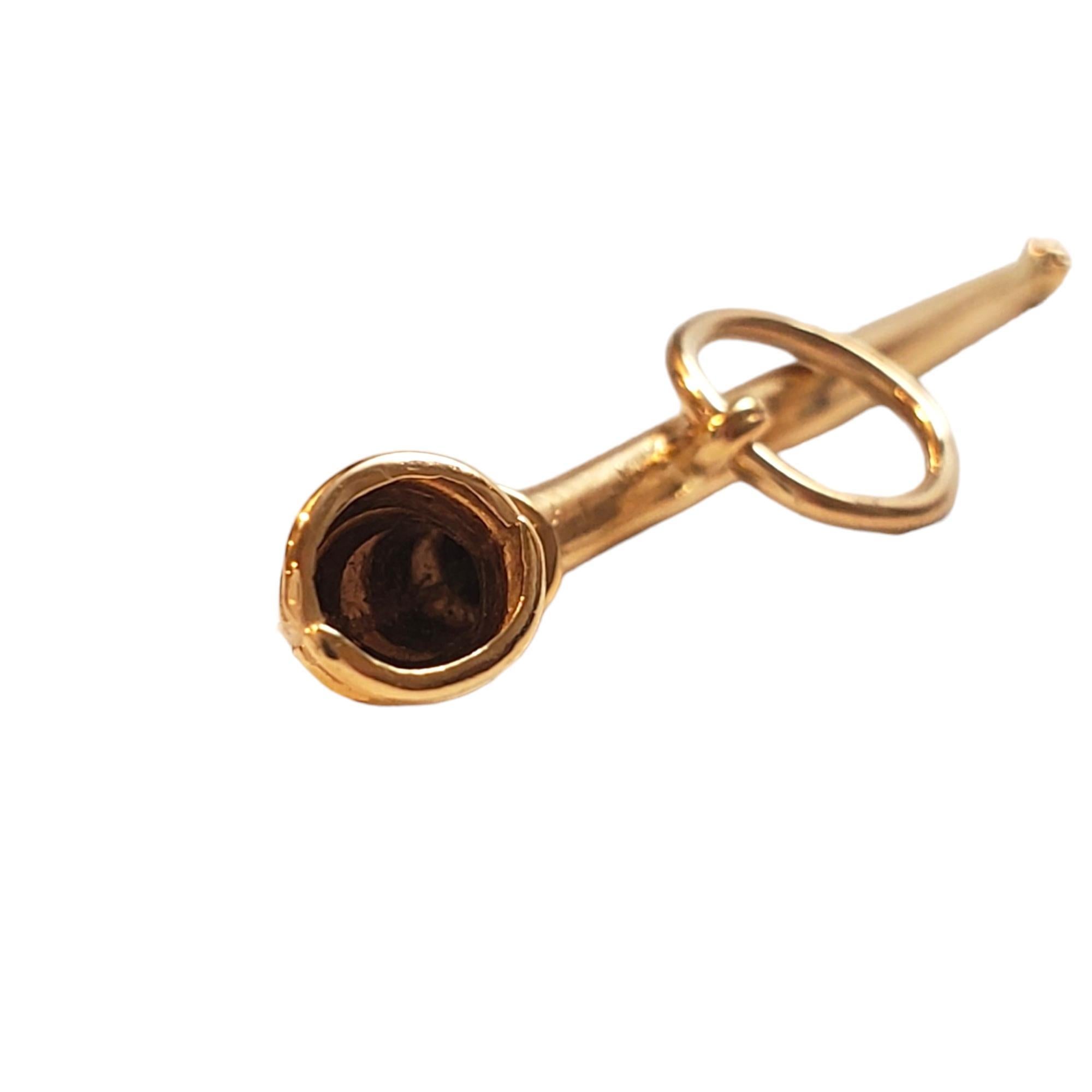 Breloque pour fumeurs en or jaune 14 carats #17998 Bon état - En vente à Washington Depot, CT
