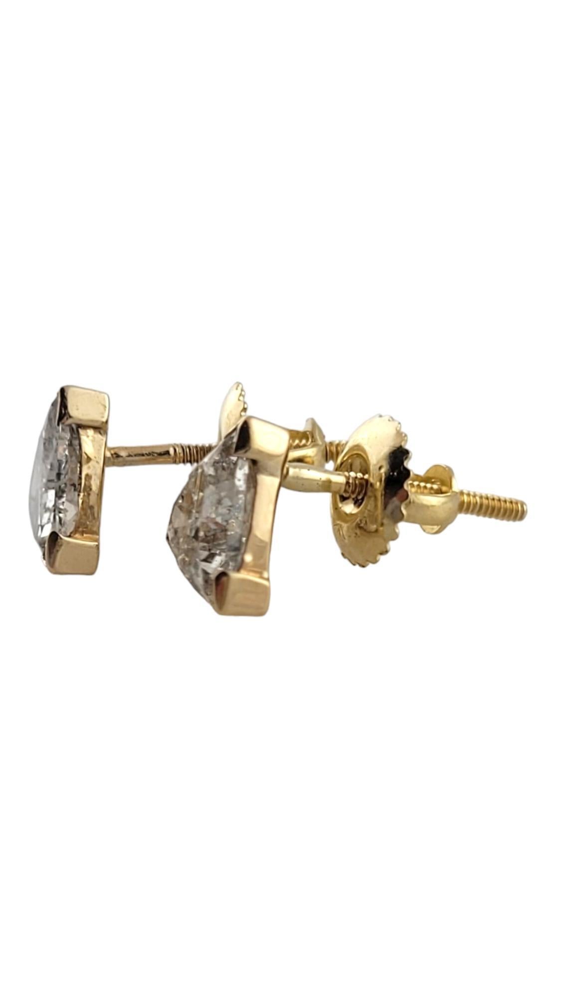 14K Yellow Gold Trillion Cut Diamond Stud Earrings

This stunning set of screw back stud earrings were meticulously crafted from 14K yellow gold and features two triangle brilliant cut diamonds that will add a beautiful sparkle to your