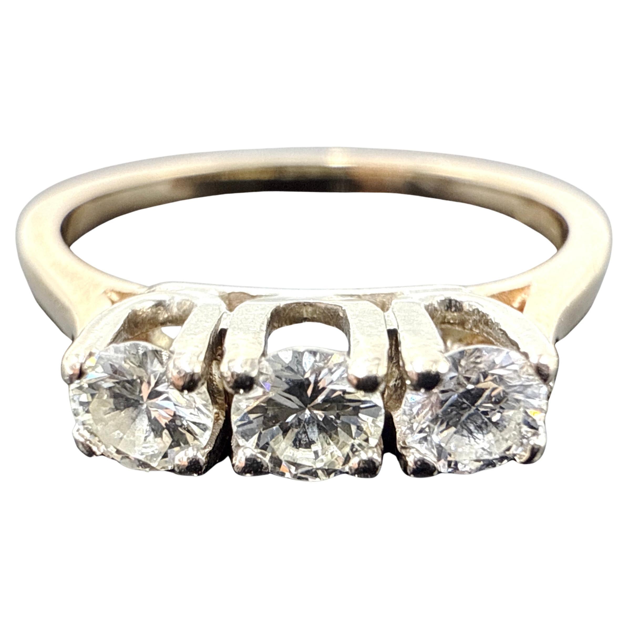 14K Yellow Gold Trinity Natural Diamond Ring – VS-2 Clarity, I-J Colour