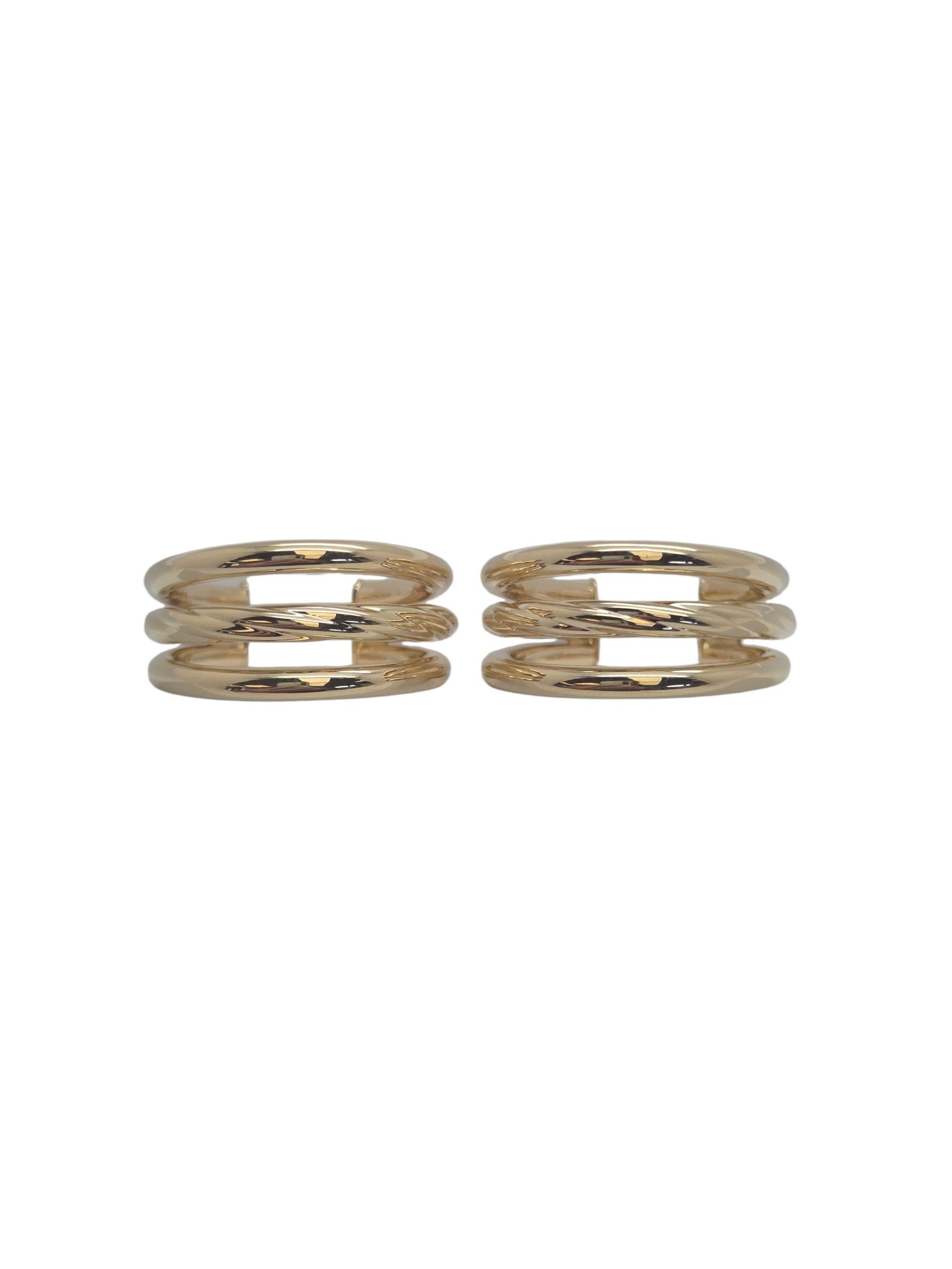 Boucles d'oreilles triple en or jaune 14K #23821 Bon état - En vente à Washington Depot, CT