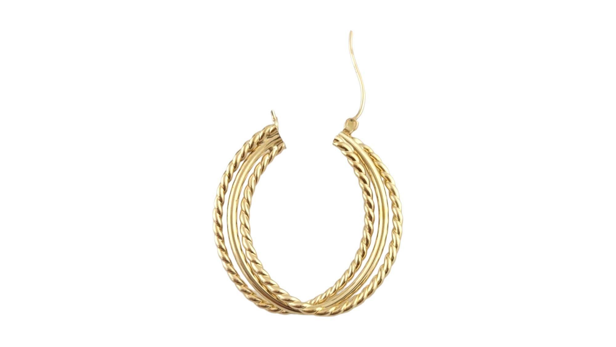  14K Yellow Gold Triple Textured Hoop Earrings #14960 In Good Condition For Sale In Washington Depot, CT