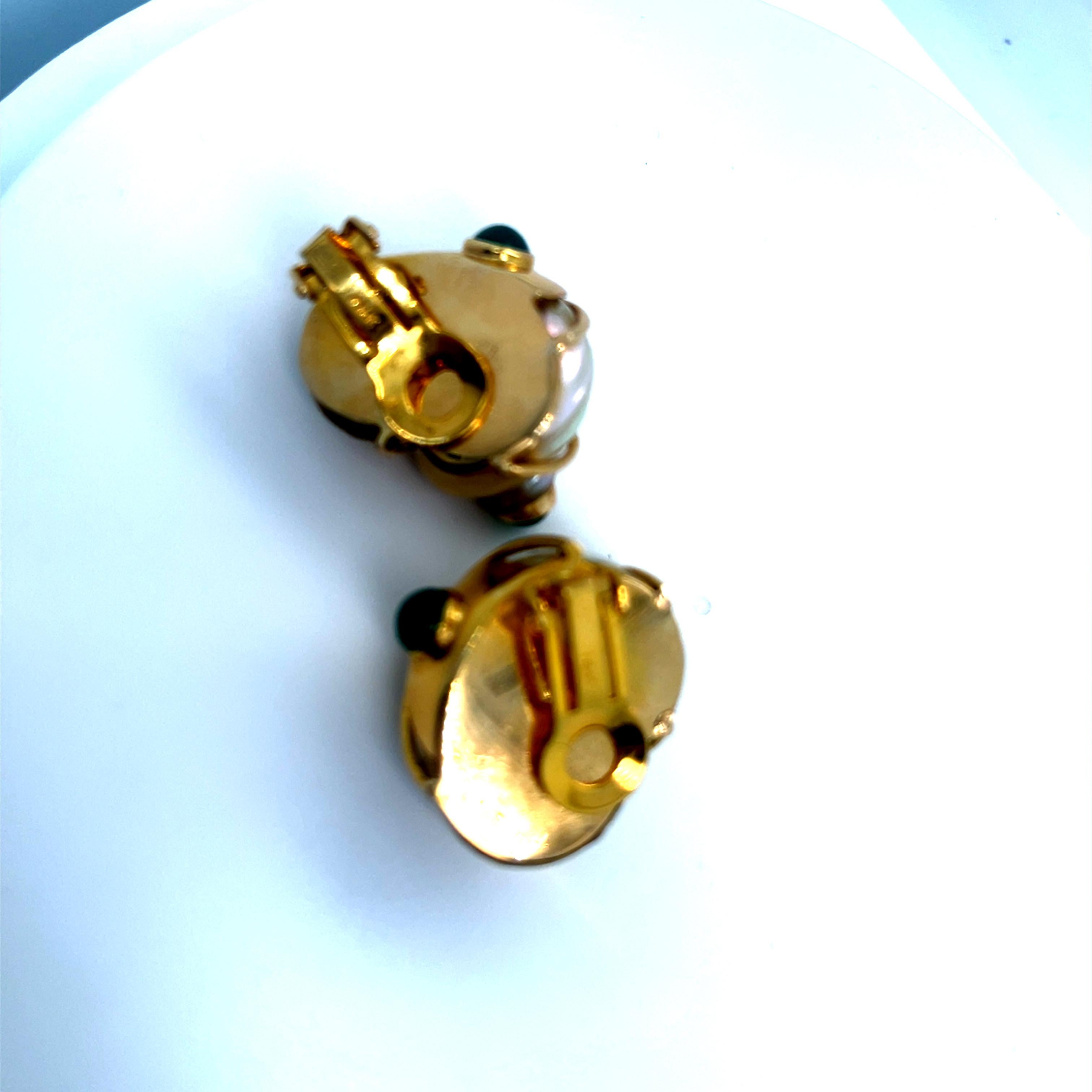 14k Yellow Gold Turbo Shell Ear Clips with Emerald and Chrysoprase Cabochons For Sale 2