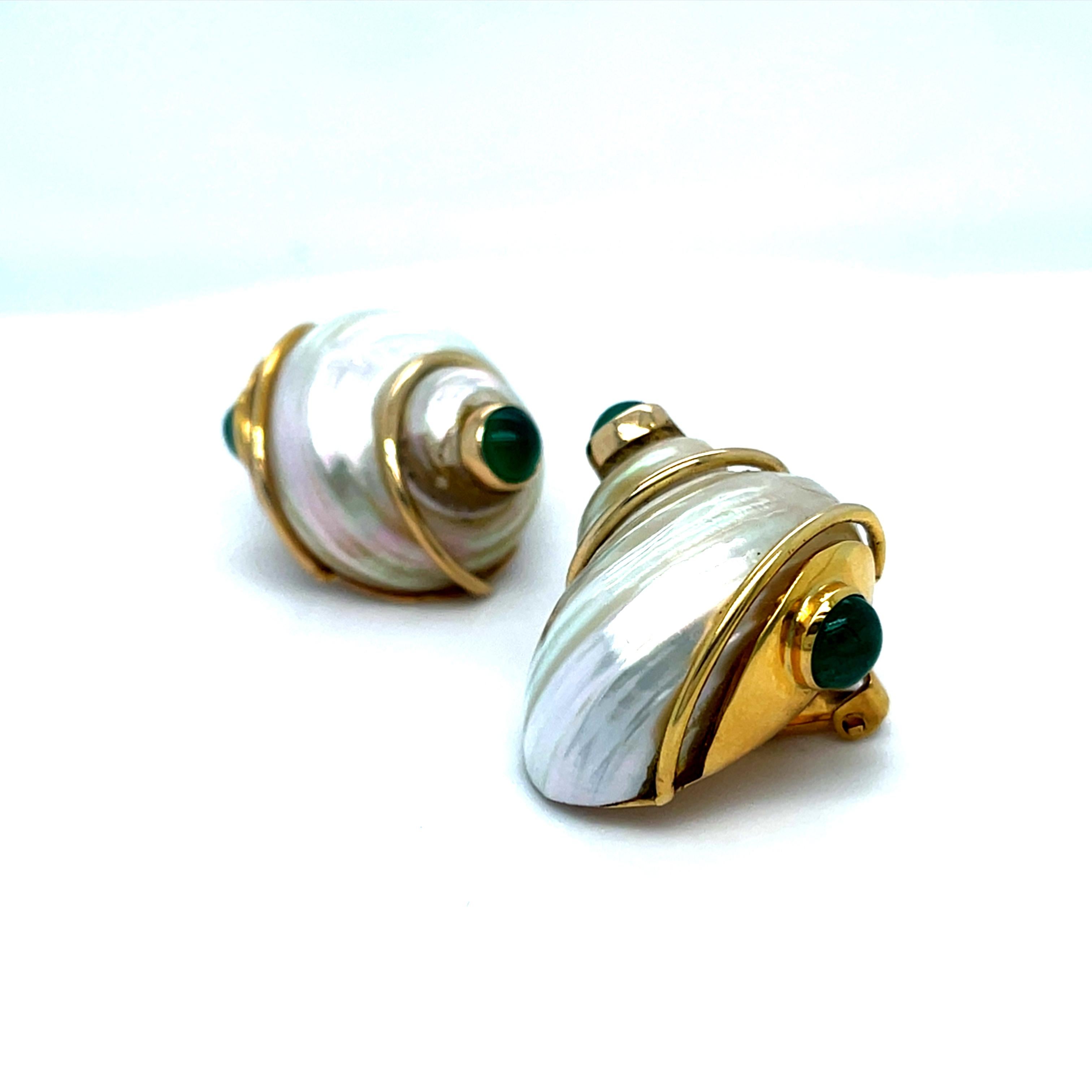 14k Yellow Gold Turbo Shell Ear Clips with Emerald and Chrysoprase Cabochons For Sale 7