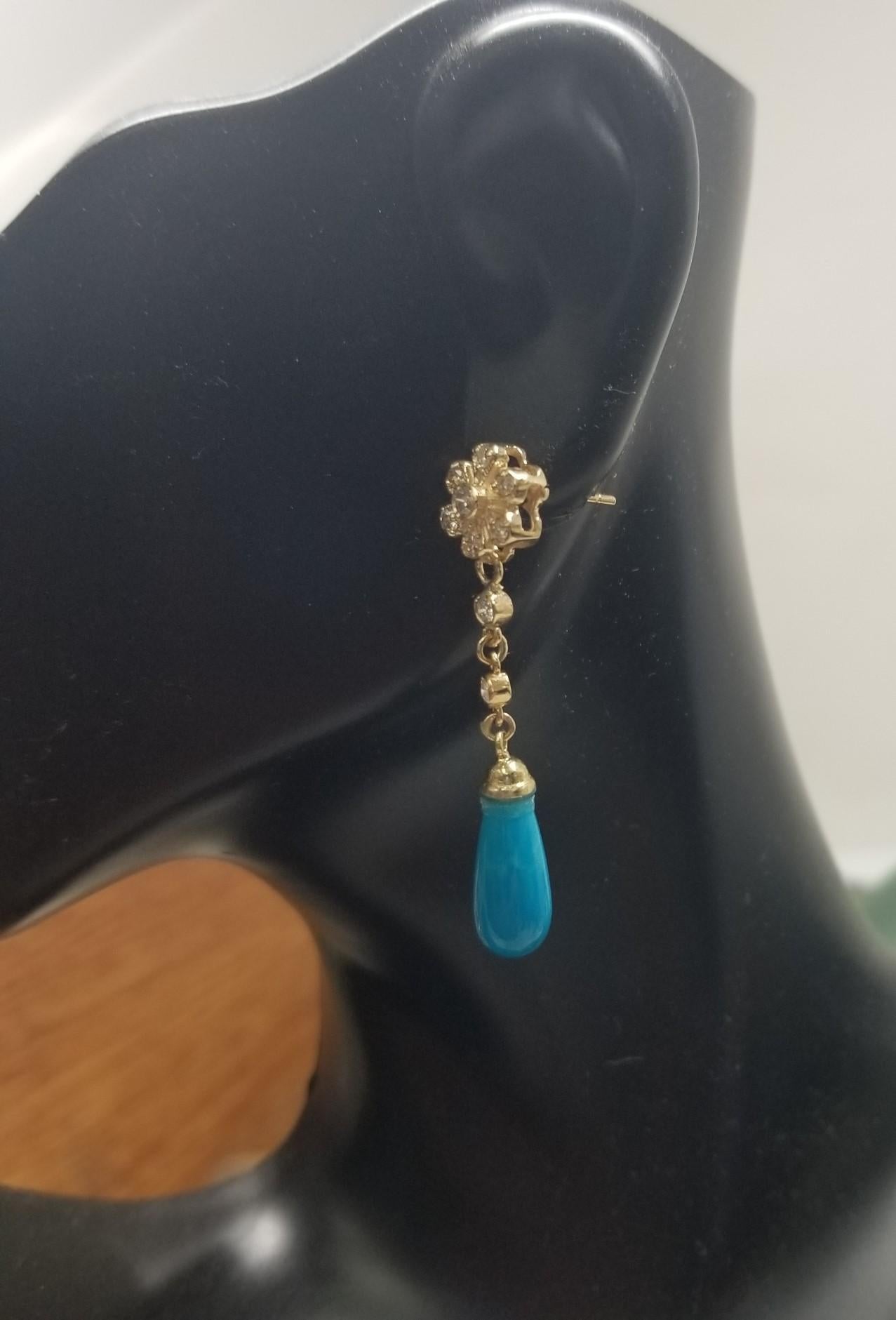 14k Yellow Gold Turquoise and Diamond Dangle Earrings In New Condition For Sale In Los Angeles, CA