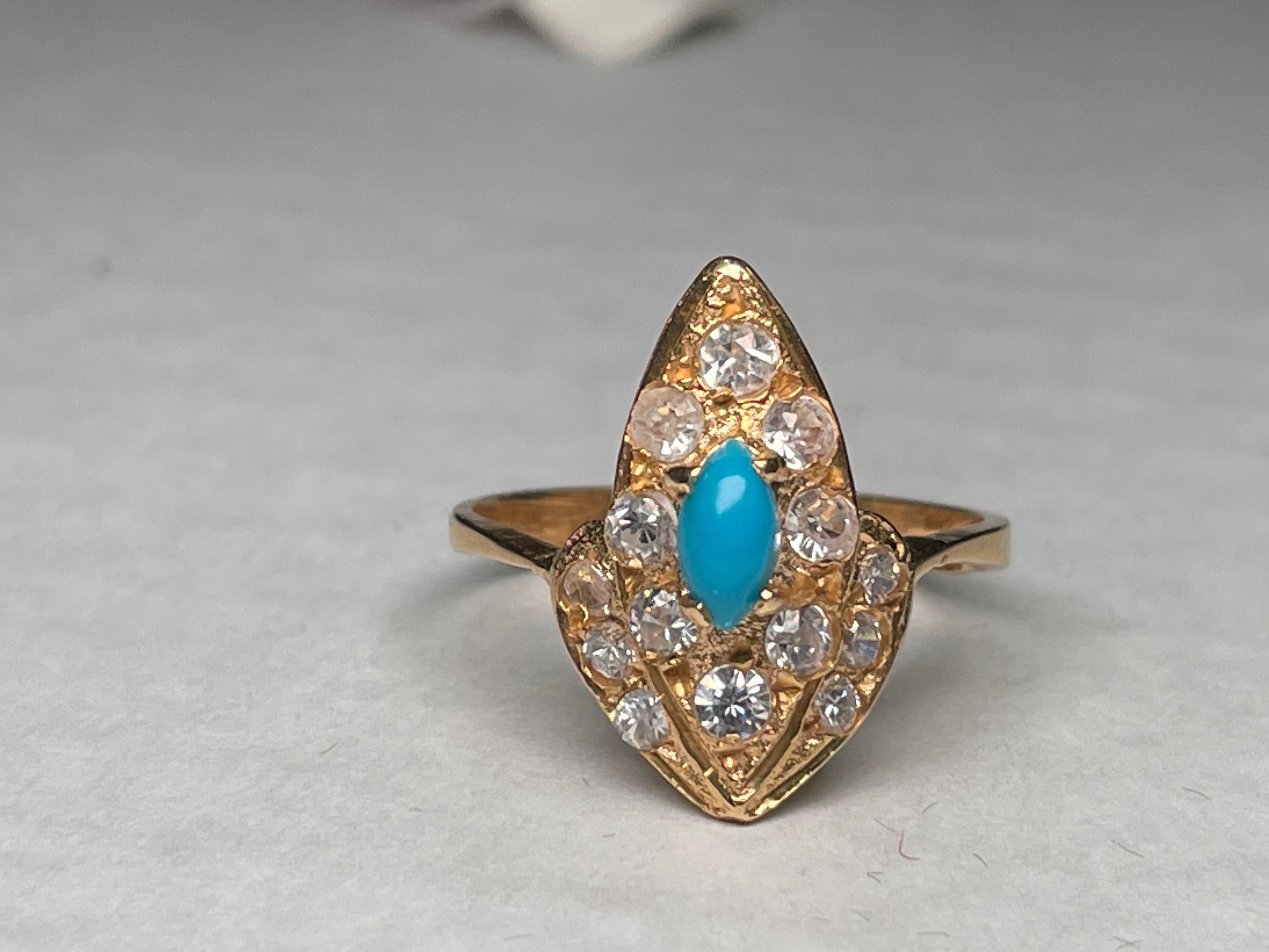14K Yellow  Gold Turquoise Sapphires Cocktail Ring In Good Condition For Sale In Guaynabo, PR