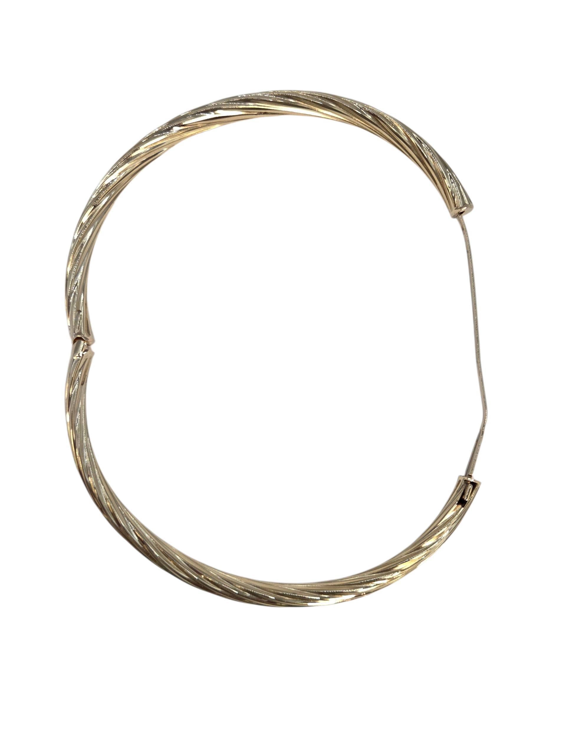 Bracciale Bangle intrecciato in oro giallo 14K #23887 In condizioni buone in vendita a Washington Depot, CT