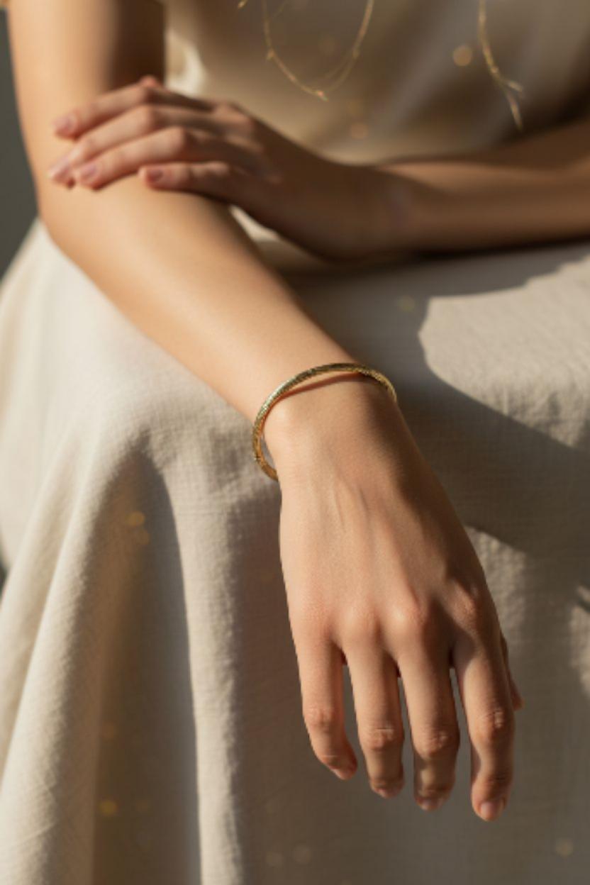 Bracciale Bangle intrecciato in oro giallo 14K #23887 in vendita 1