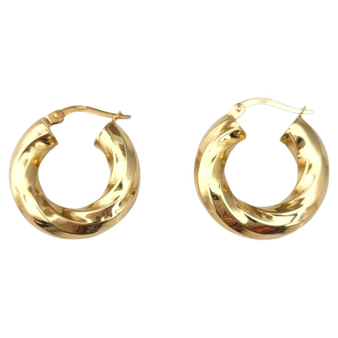 14K Yellow Gold Twisted Hoop Earrings #21703 im Angebot