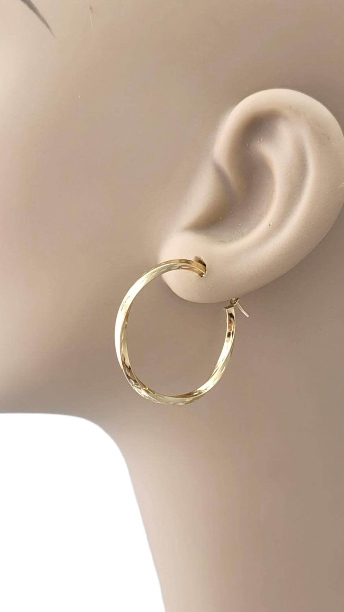 14K Yellow Gold Twisted Hoop Earrings #21714 im Angebot 2