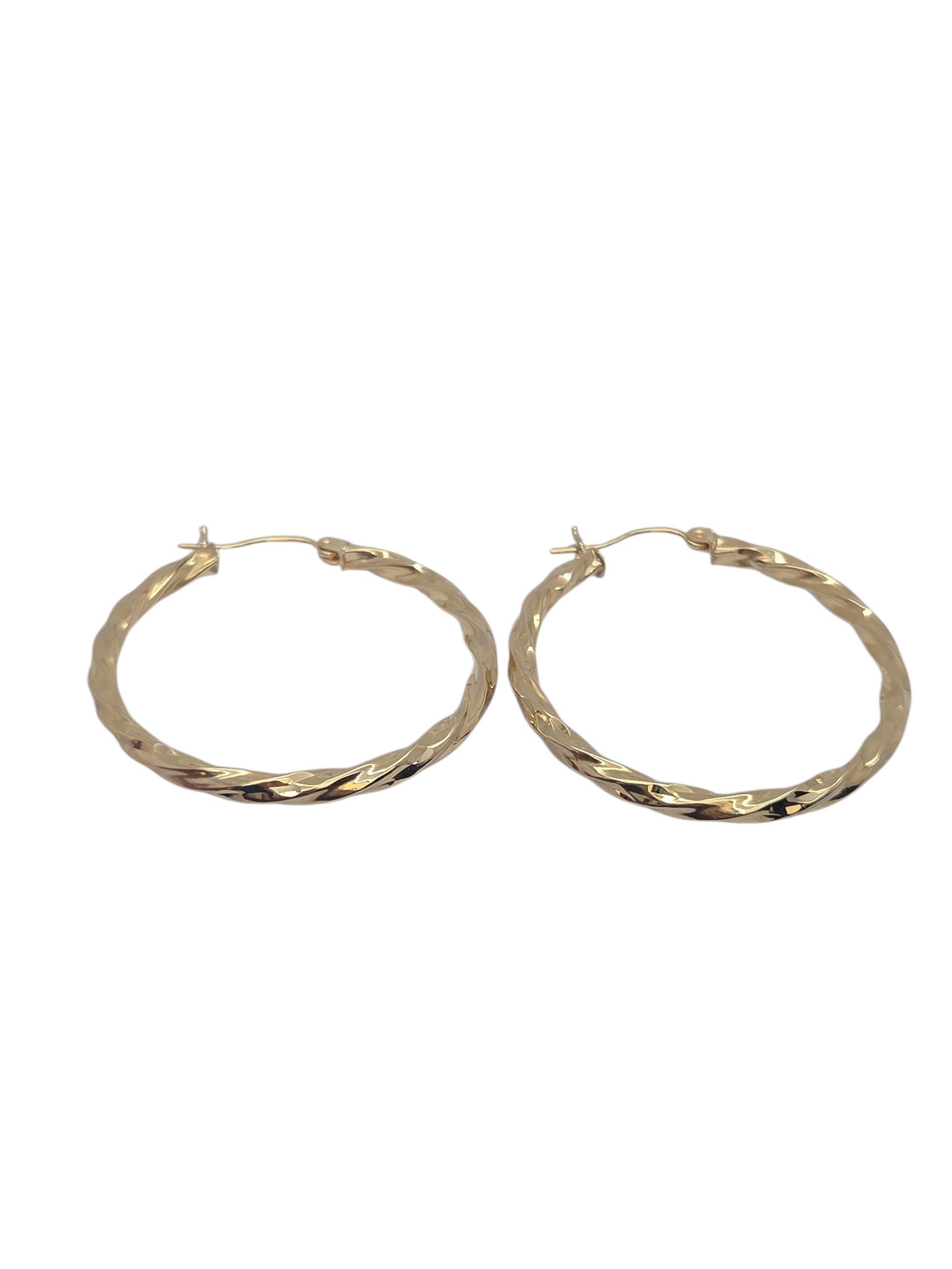 Boucles d'oreilles en or jaune 14K #23827 en vente 2