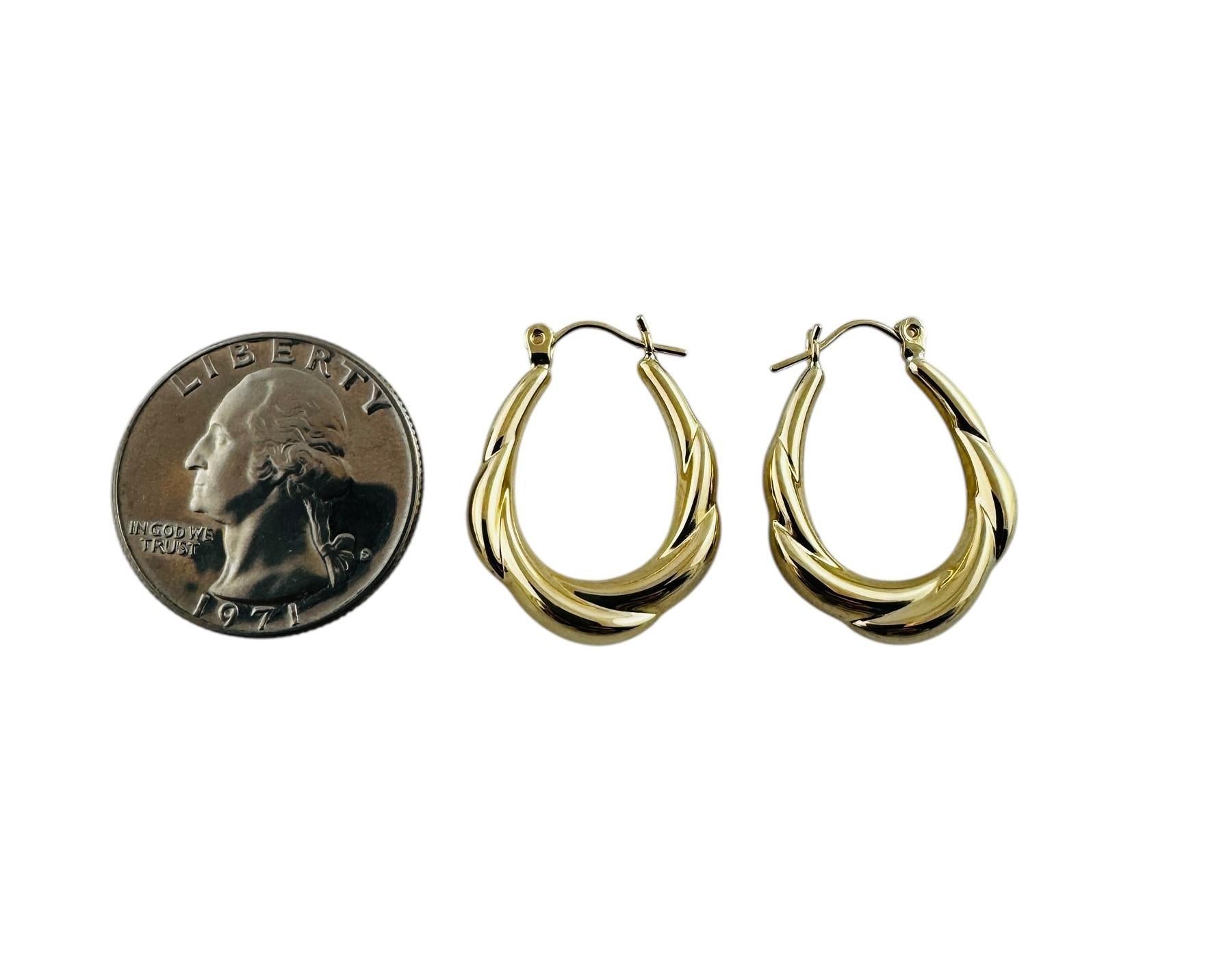 14K Yellow Gold Twisted Oval Hoop Earrings #20687 For Sale 3