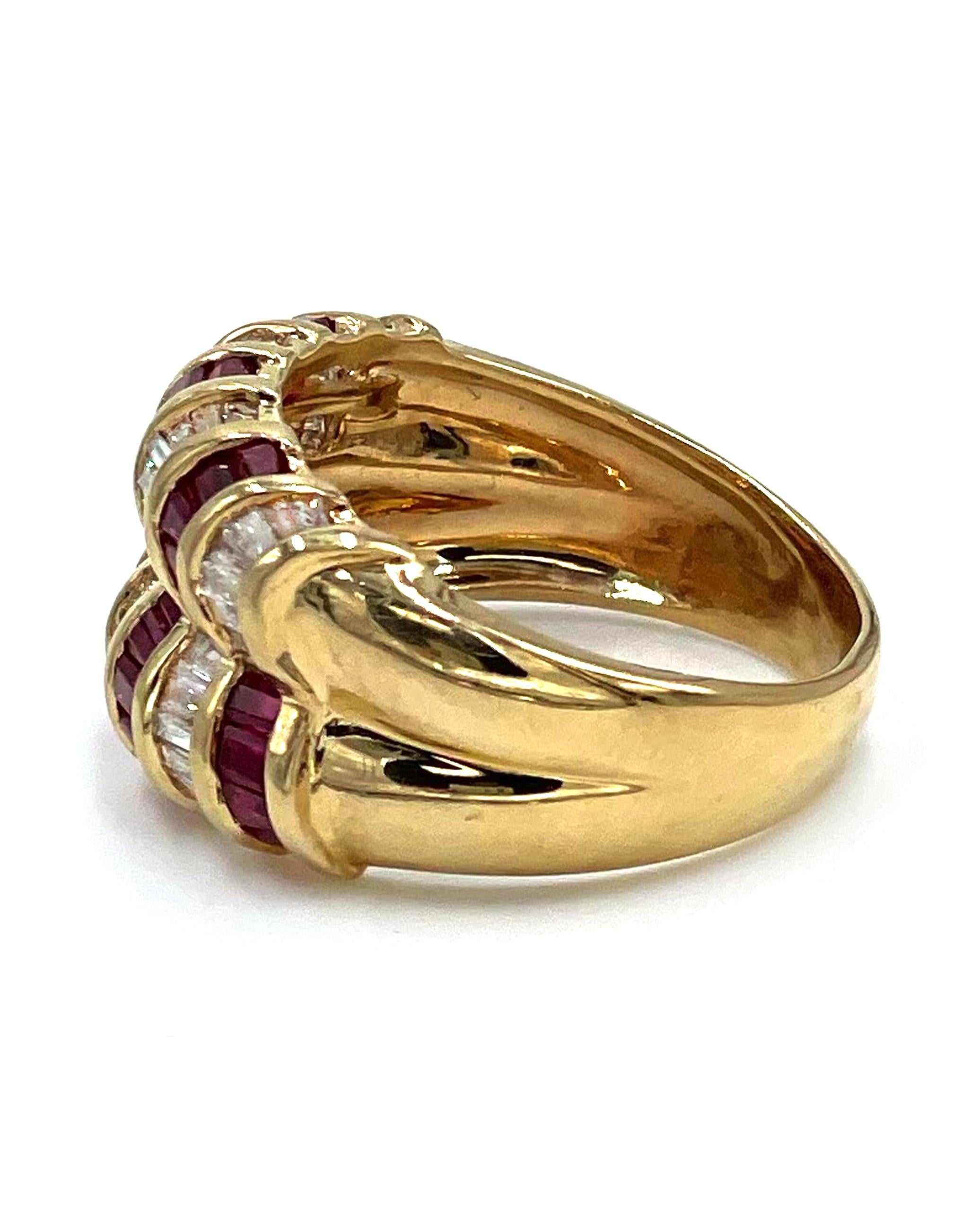 14K Gelbgold Baguette-Ring mit zwei Reihen Rubin und Diamanten (Zeitgenössisch) im Angebot