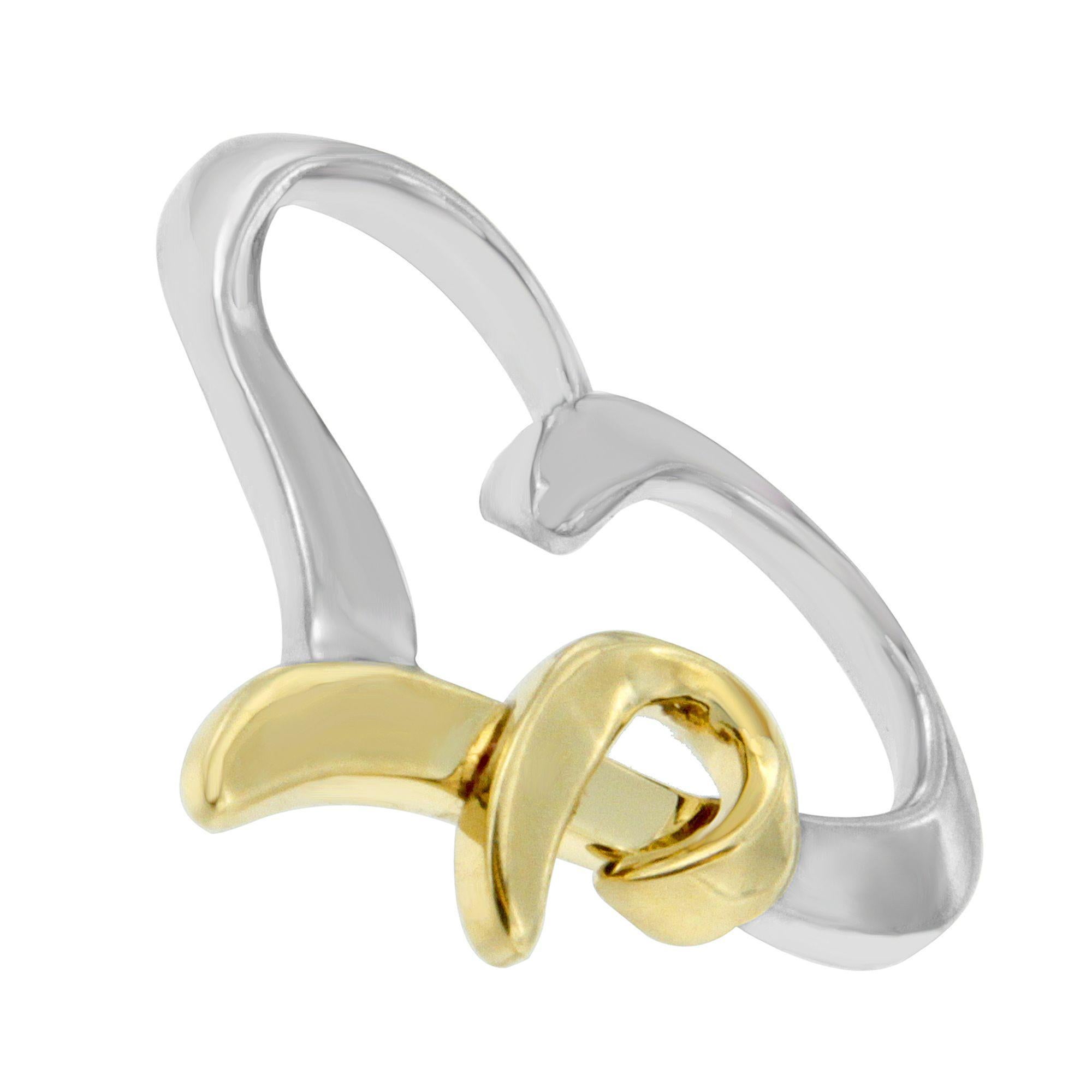 Moderno Collana con ciondolo a forma di cuore in oro giallo 14K e argento sterling in vendita